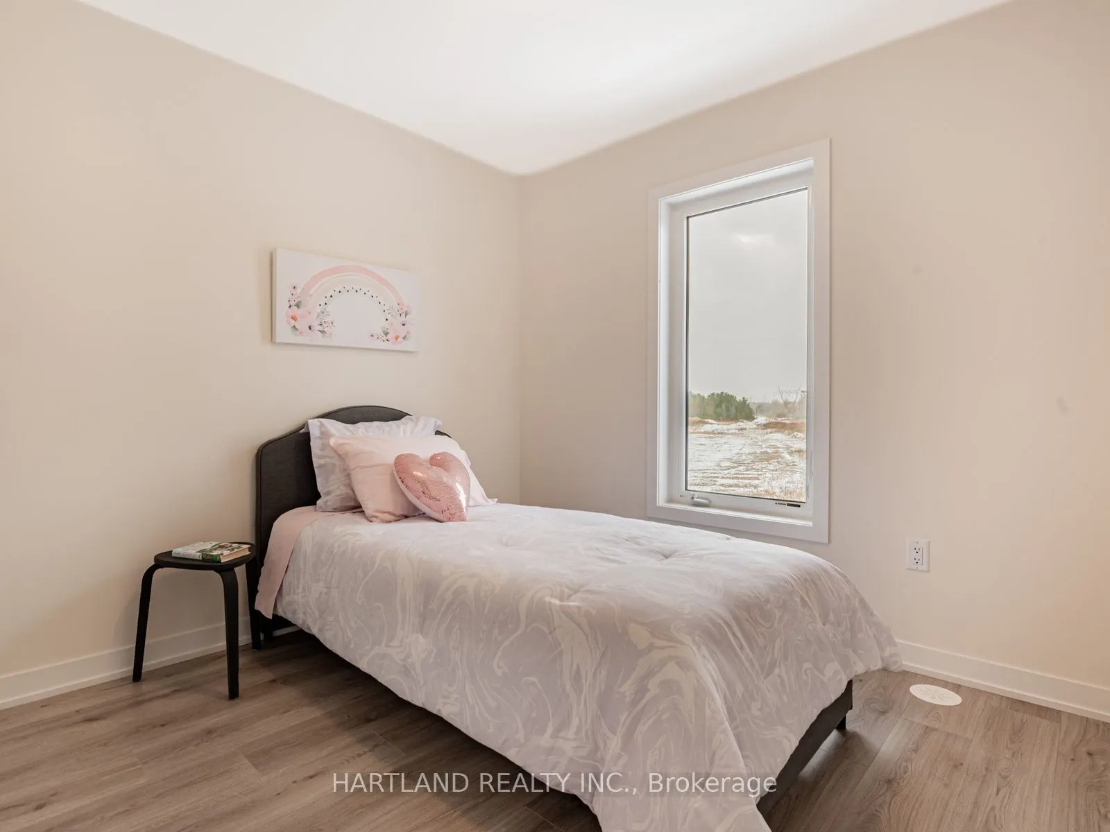 1695 Dersan Street #104