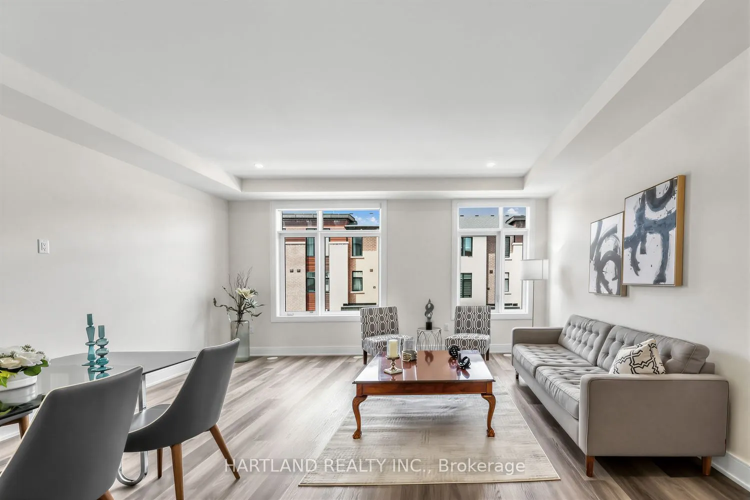 1695 Dersan Street #405