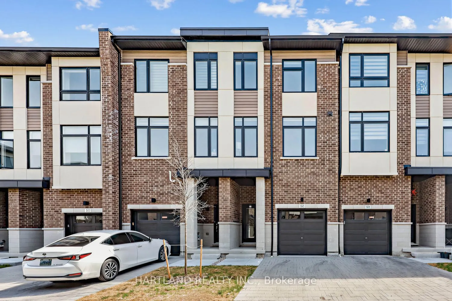 1695 Dersan Street #405