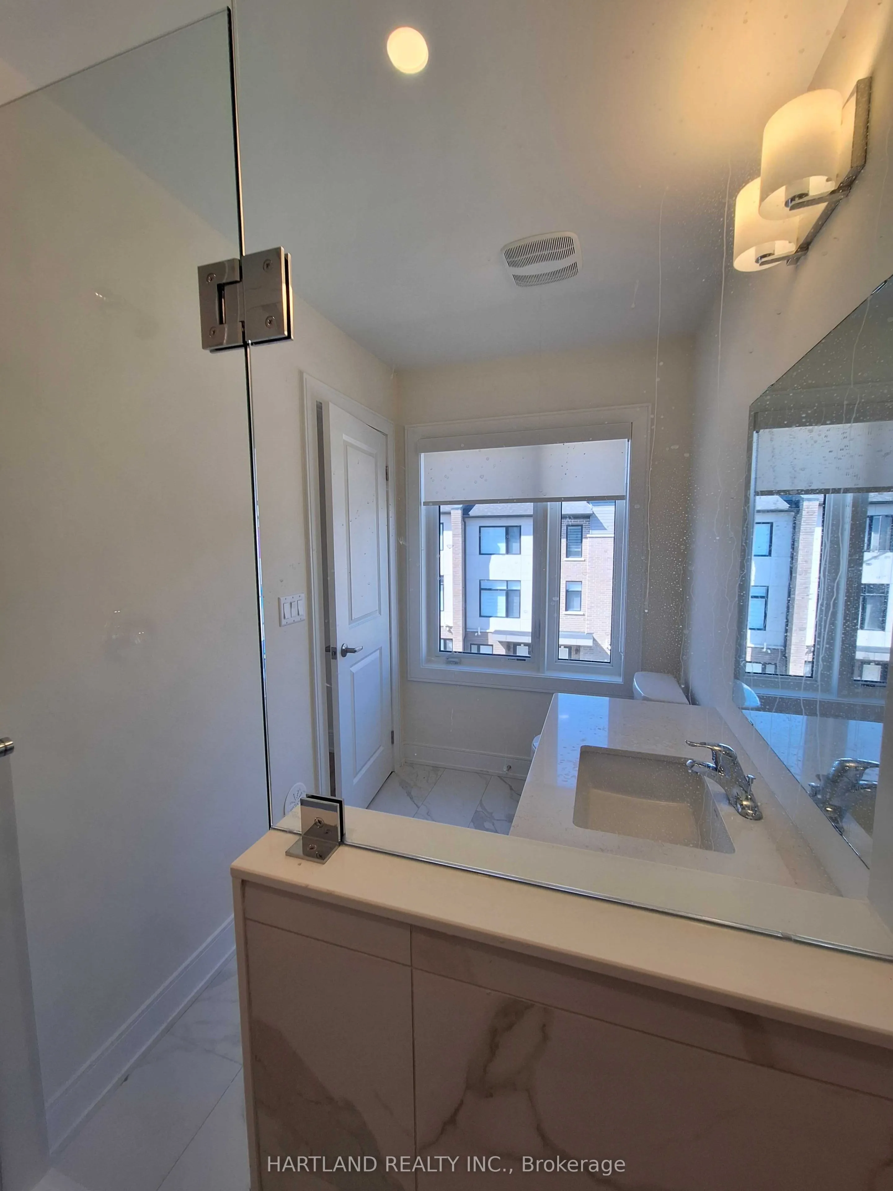 1695 Dersan Street #405
