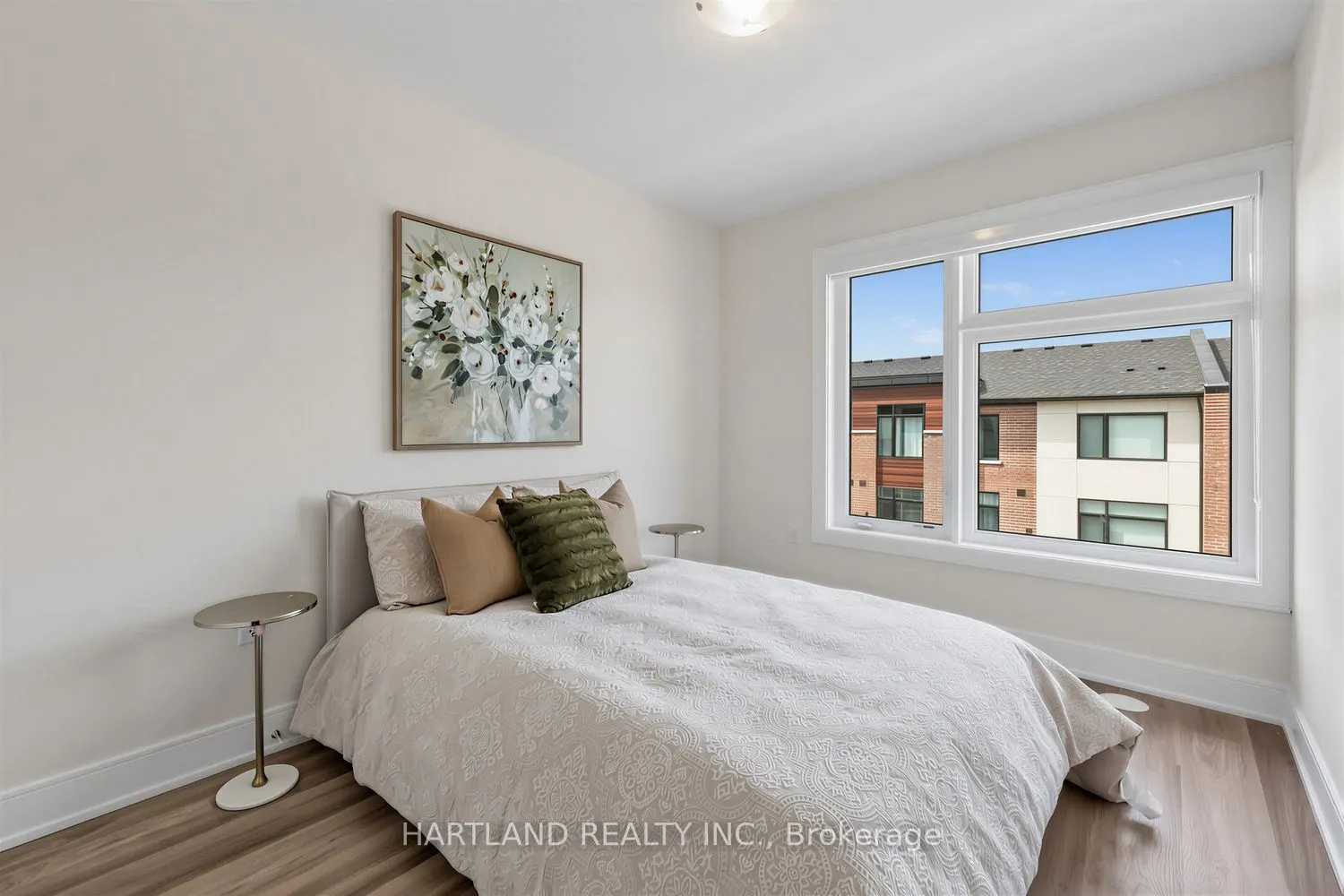 1695 Dersan Street #405