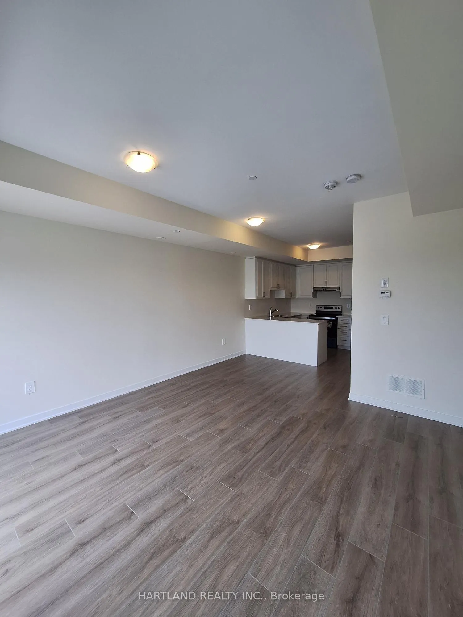 1695 Dersan Street #304