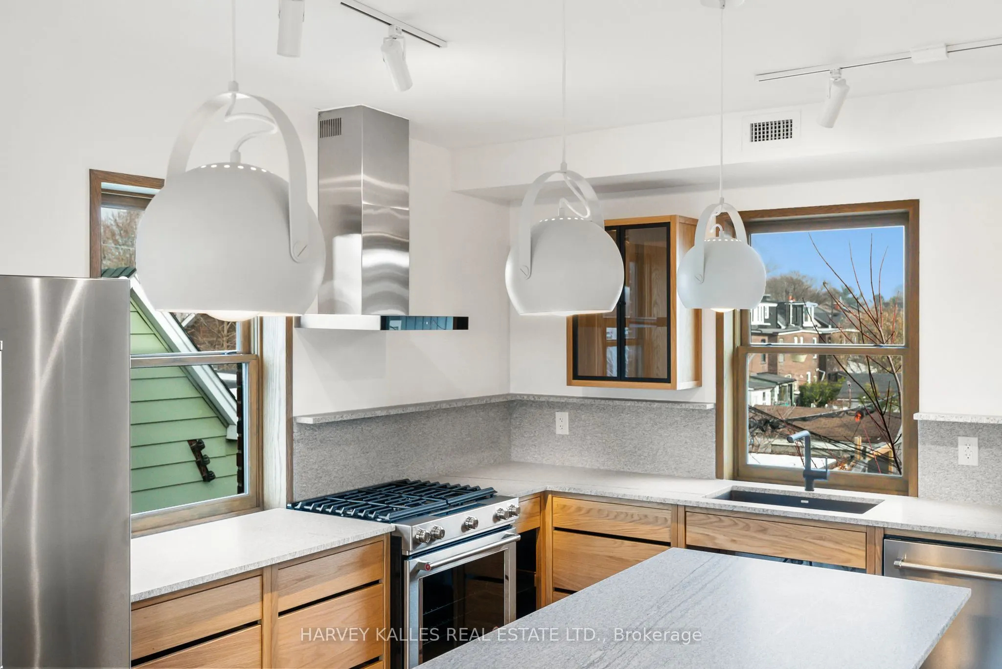 663 Greenwood Avenue #One