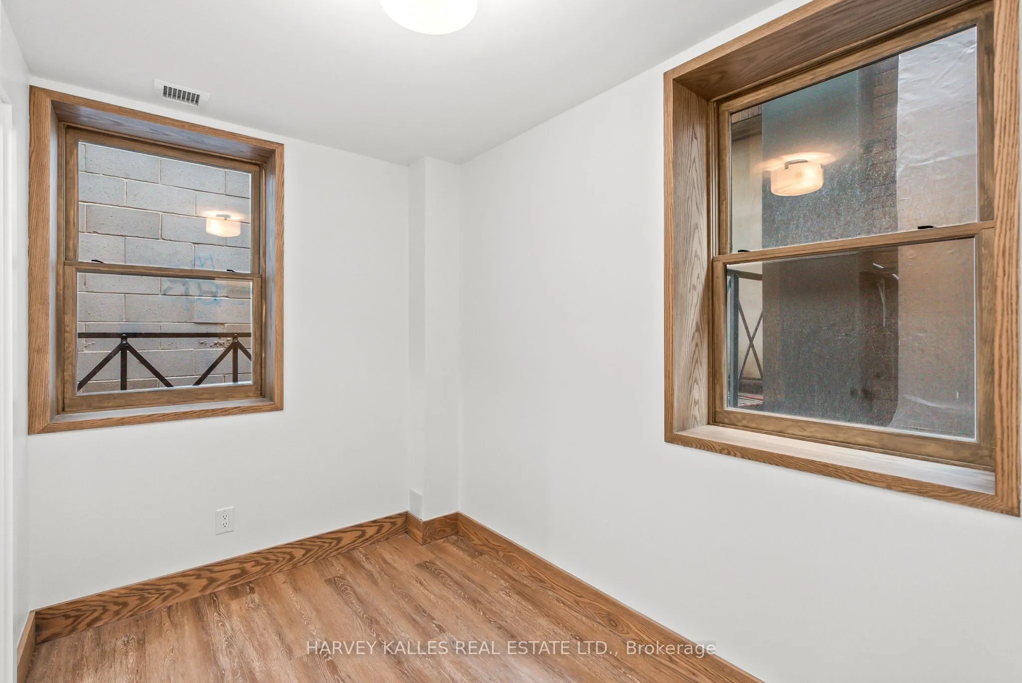 663 Greenwood Avenue #One