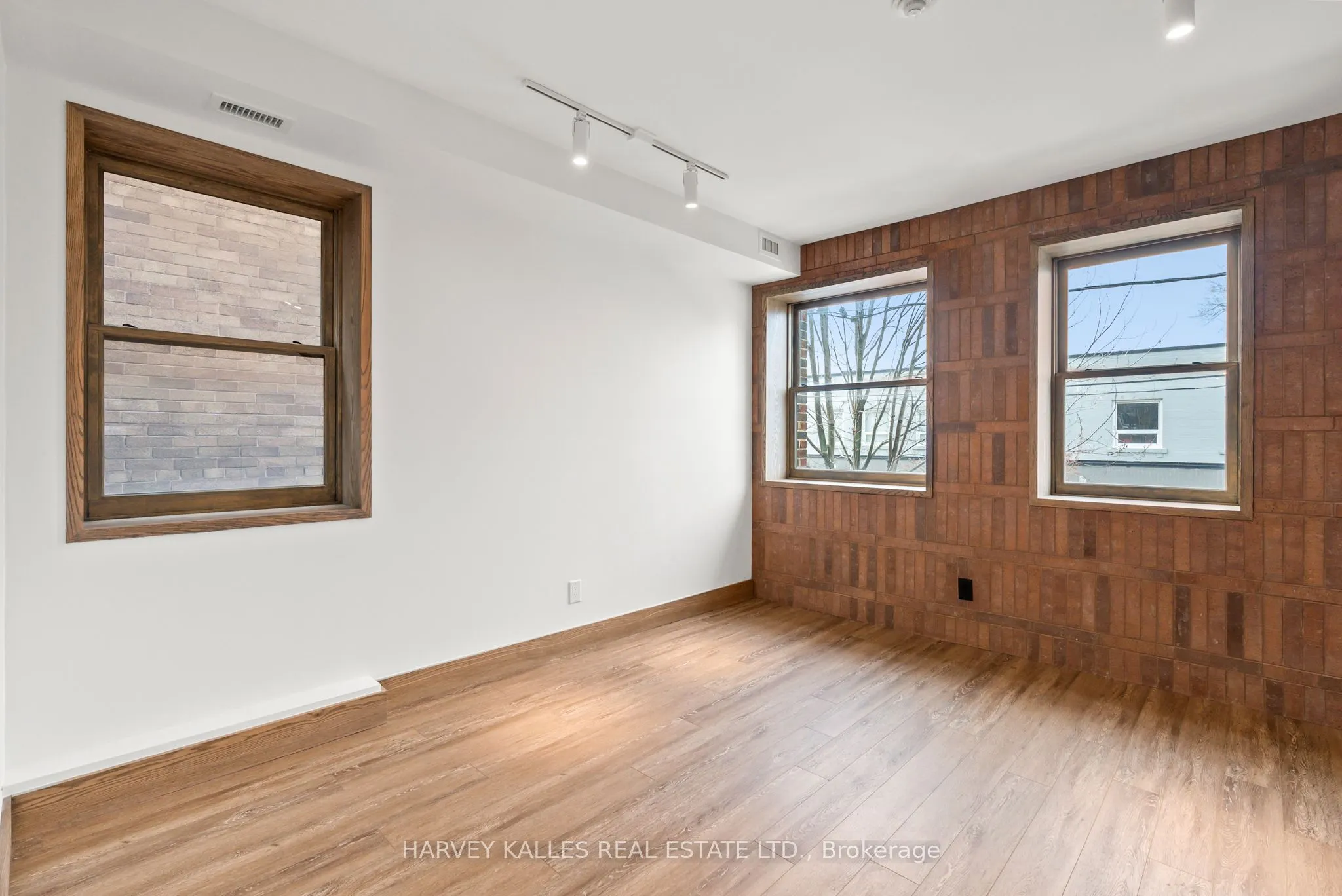 663 Greenwood Avenue #One