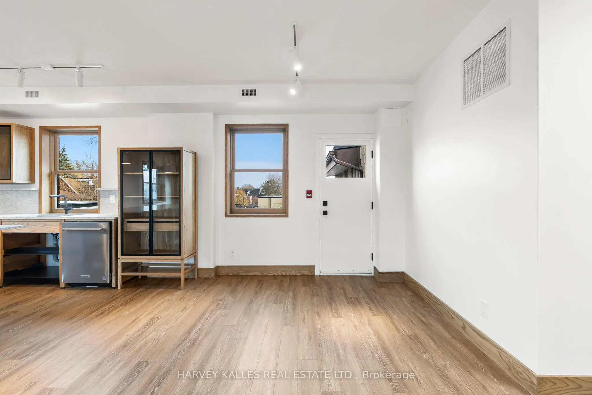 663 Greenwood Avenue #One
