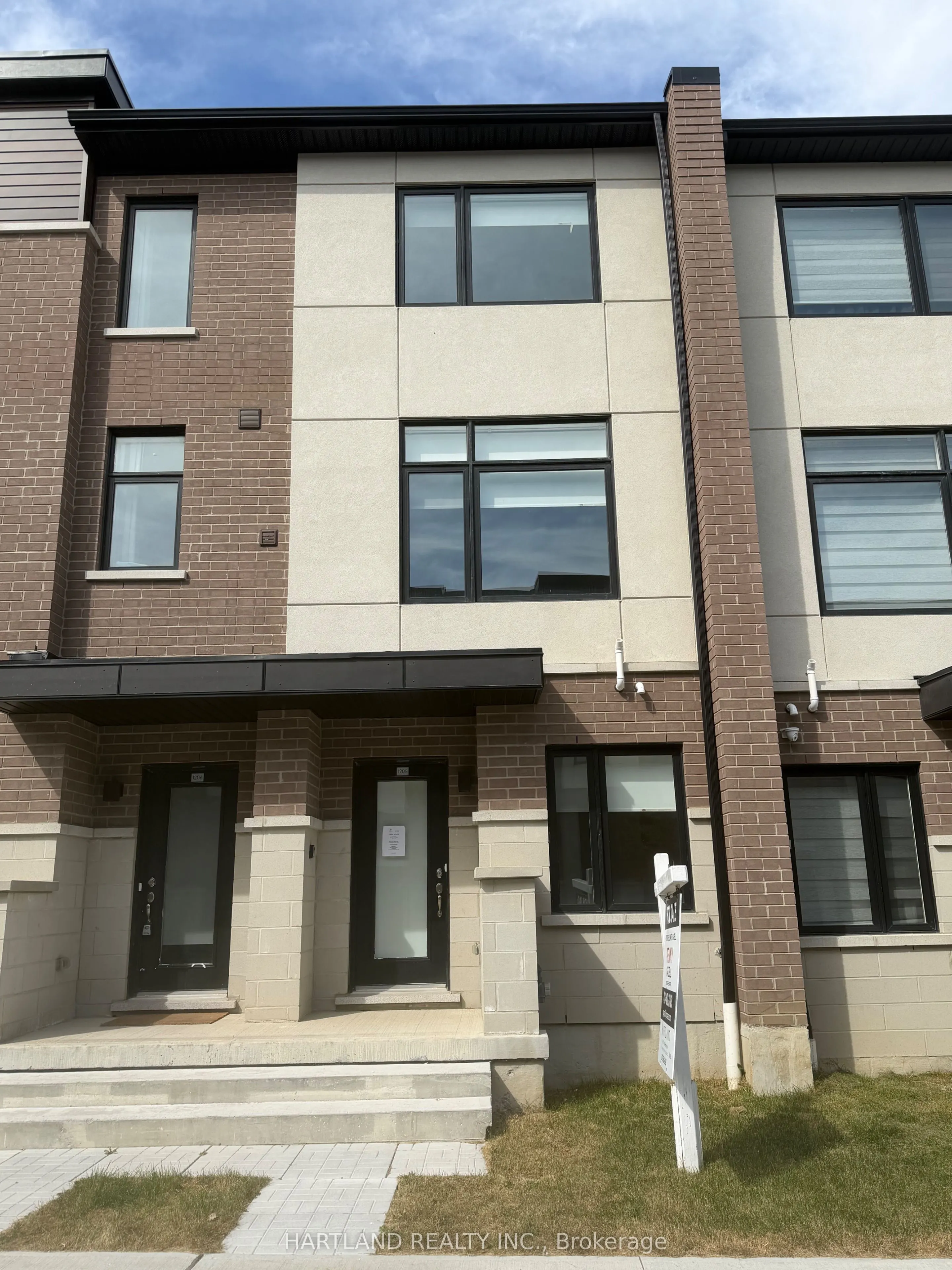 1695 Dersan Street #1205