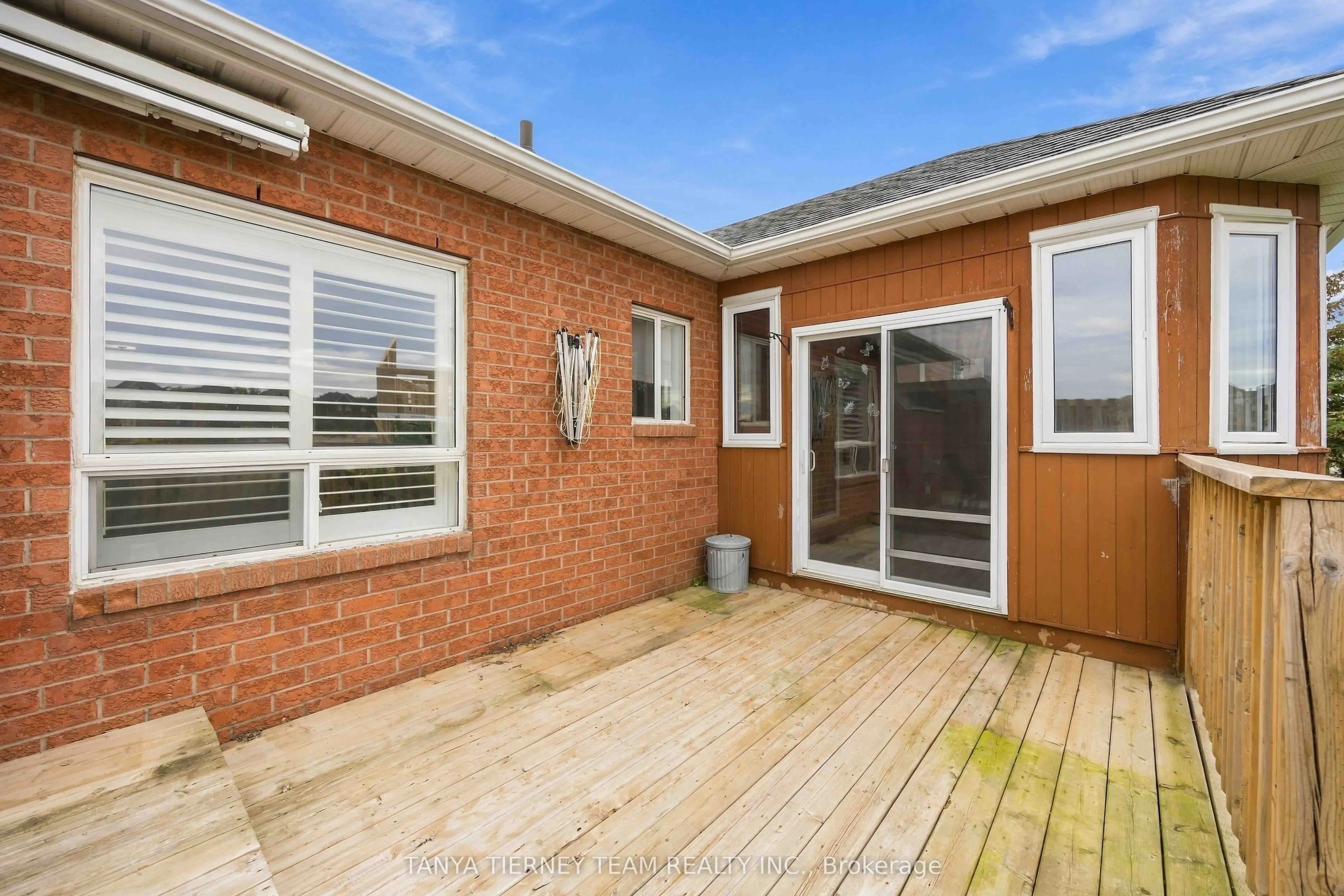 28 Perryview Drive