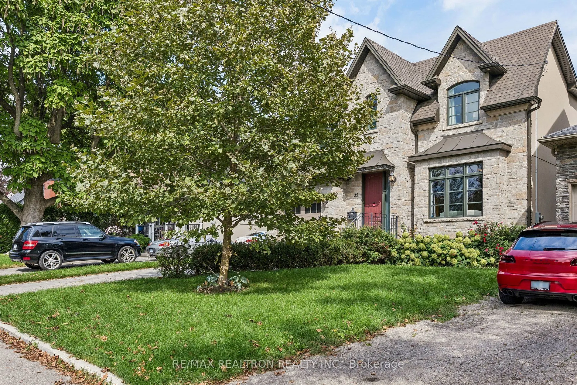 35 Neilson Avenue