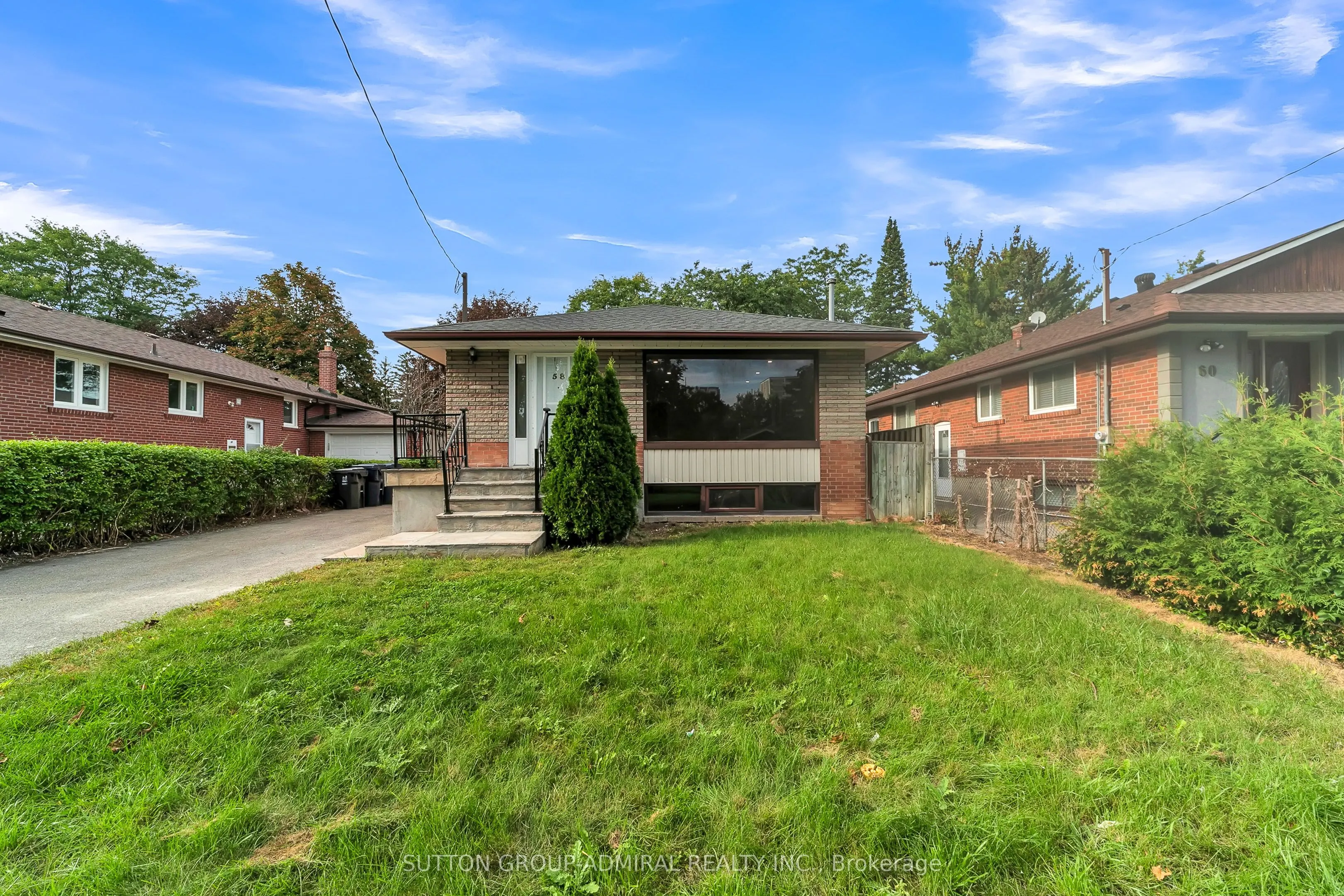 58 Rochman Boulevard E