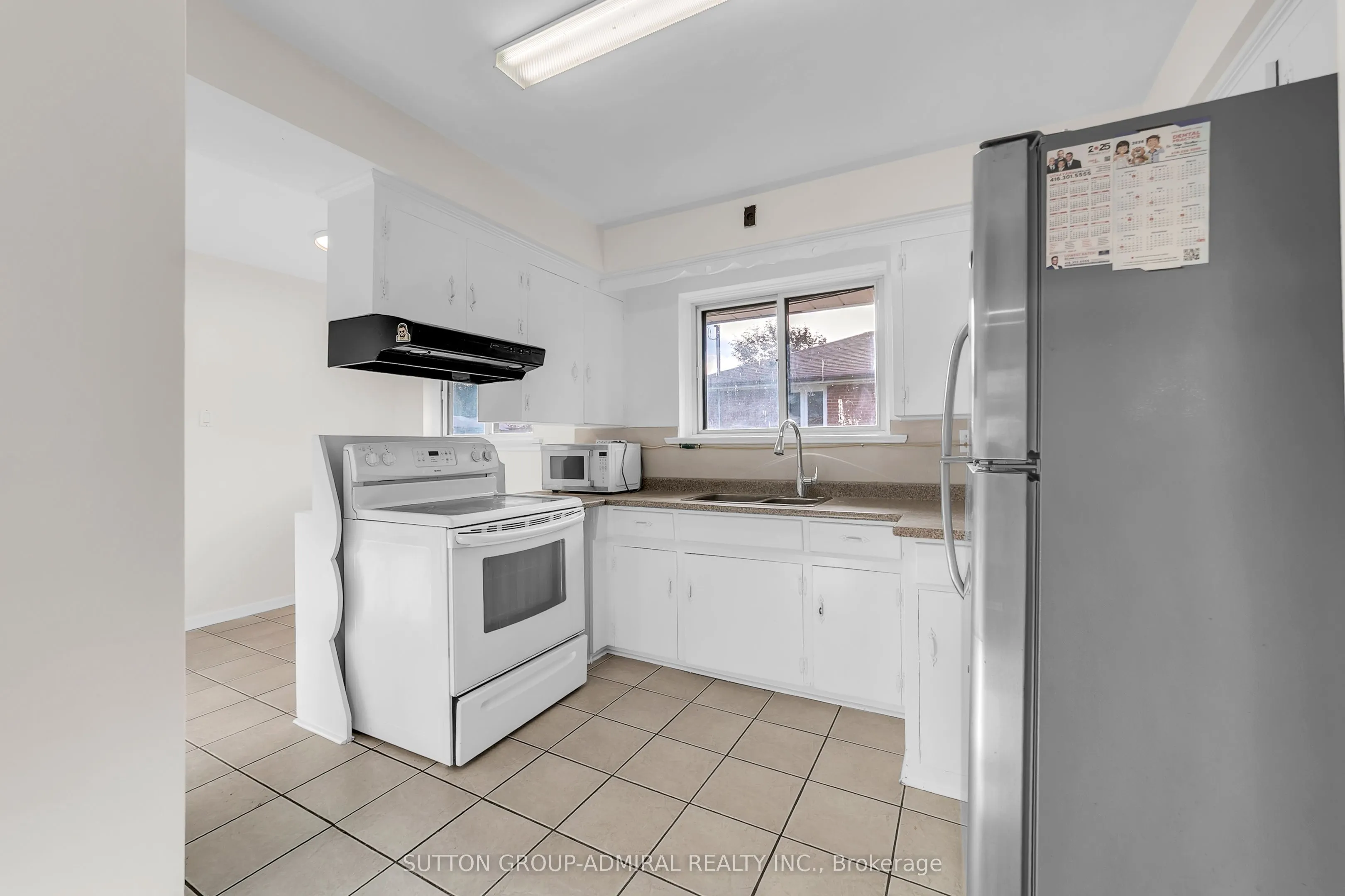 58 Rochman Boulevard E