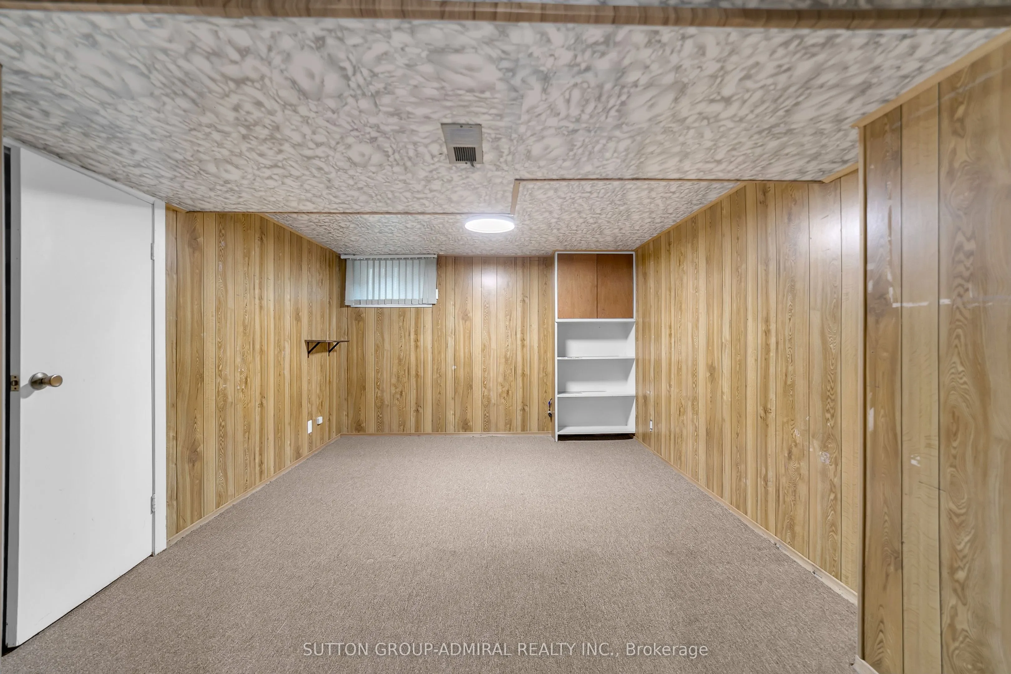 58 Rochman Boulevard E