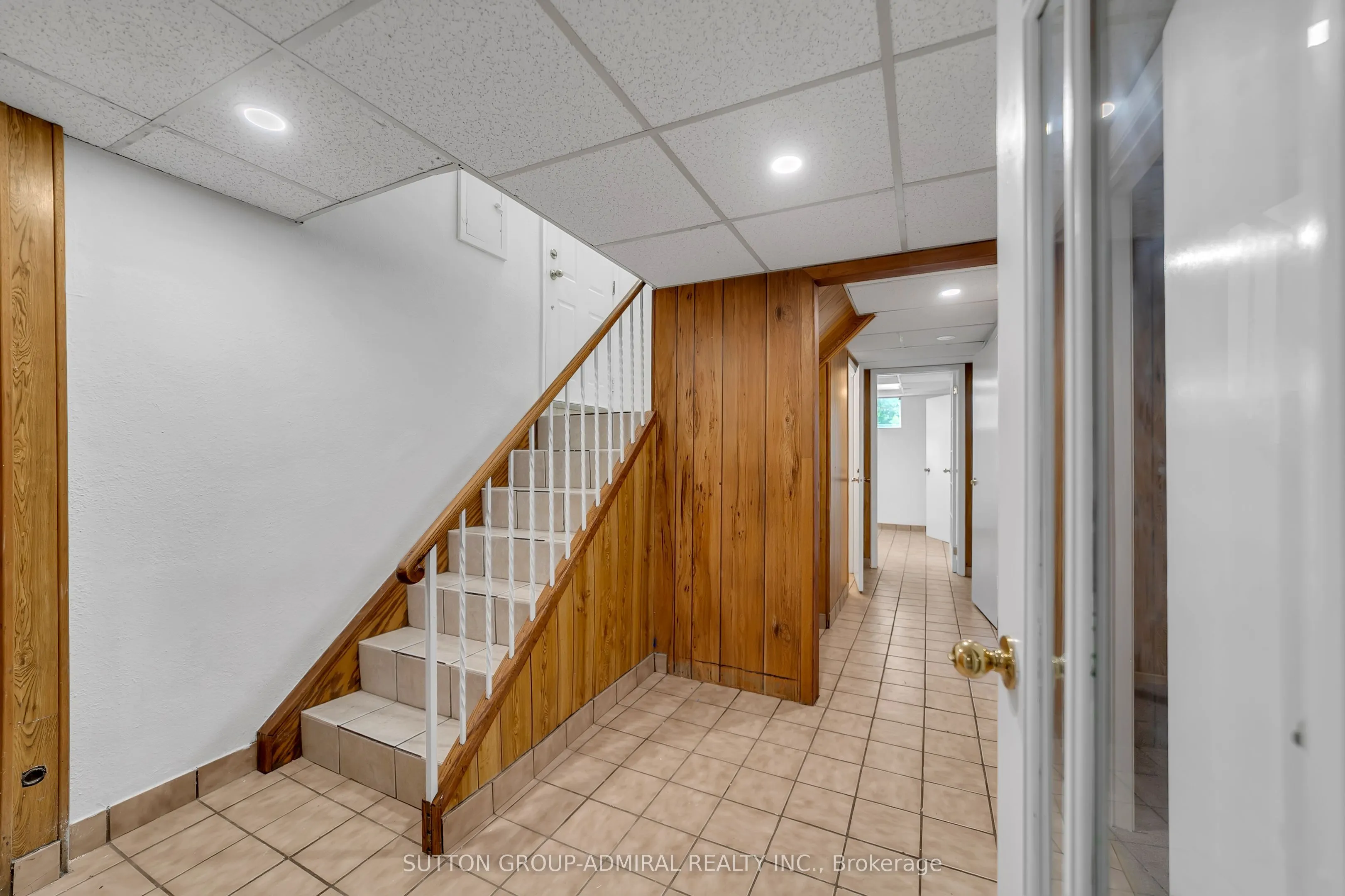 58 Rochman Boulevard E