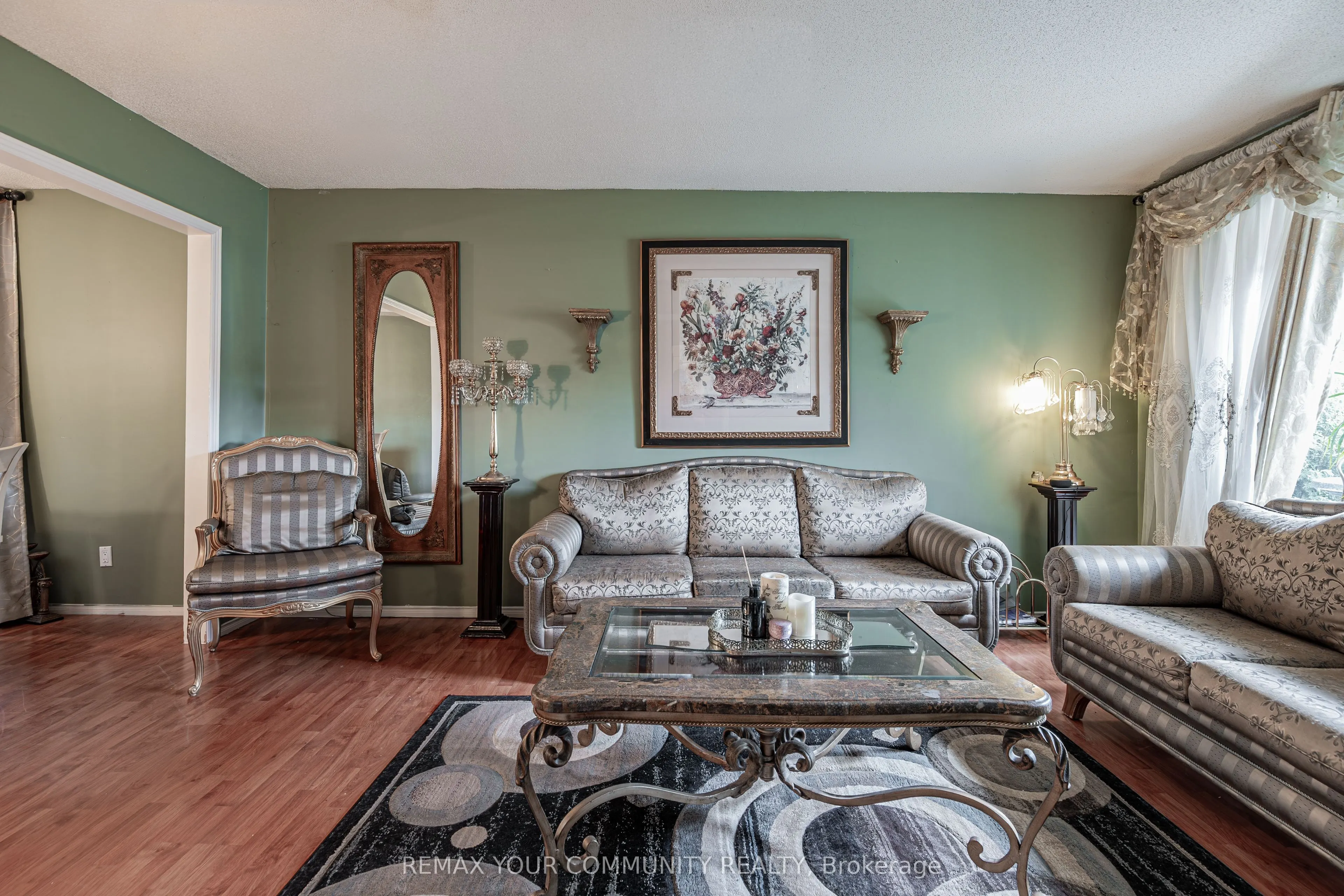 1801 Forestview Drive