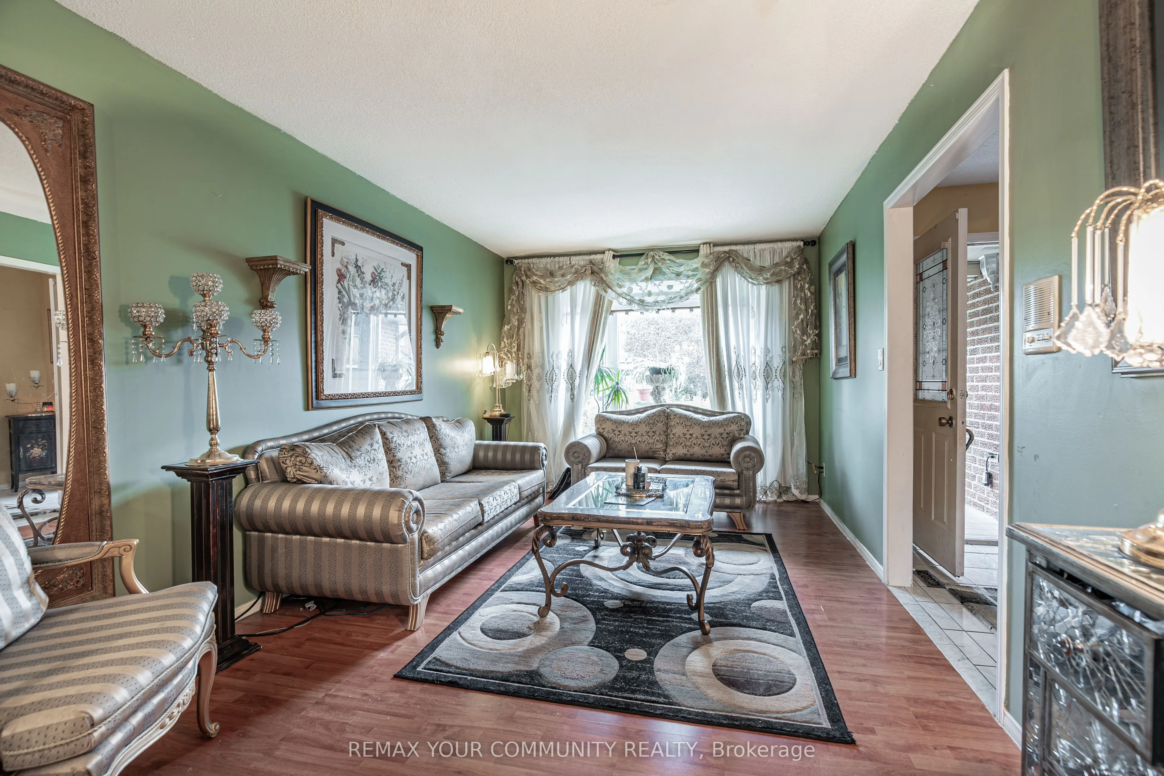 1801 Forestview Drive
