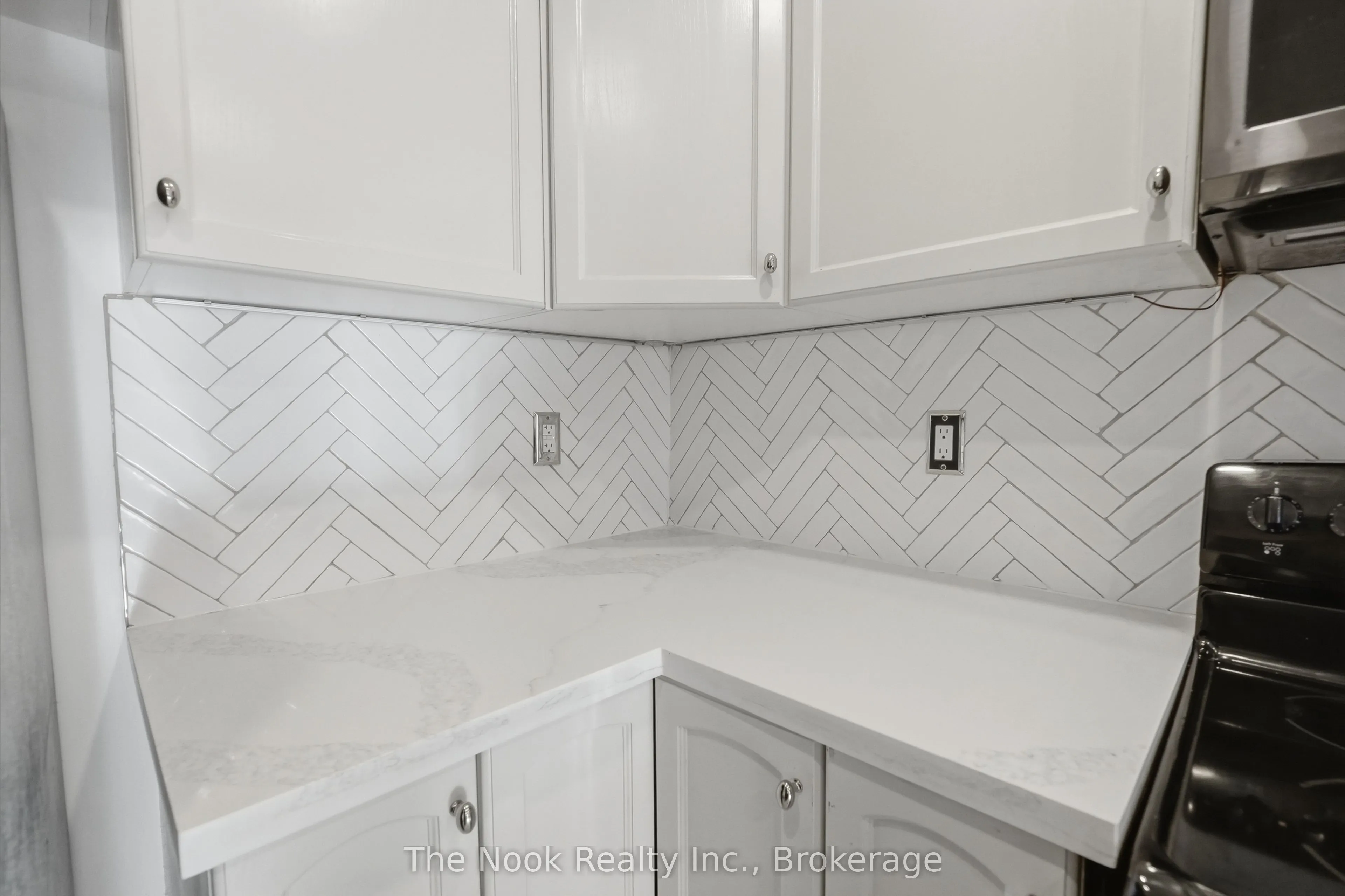 27 Blunden Road
