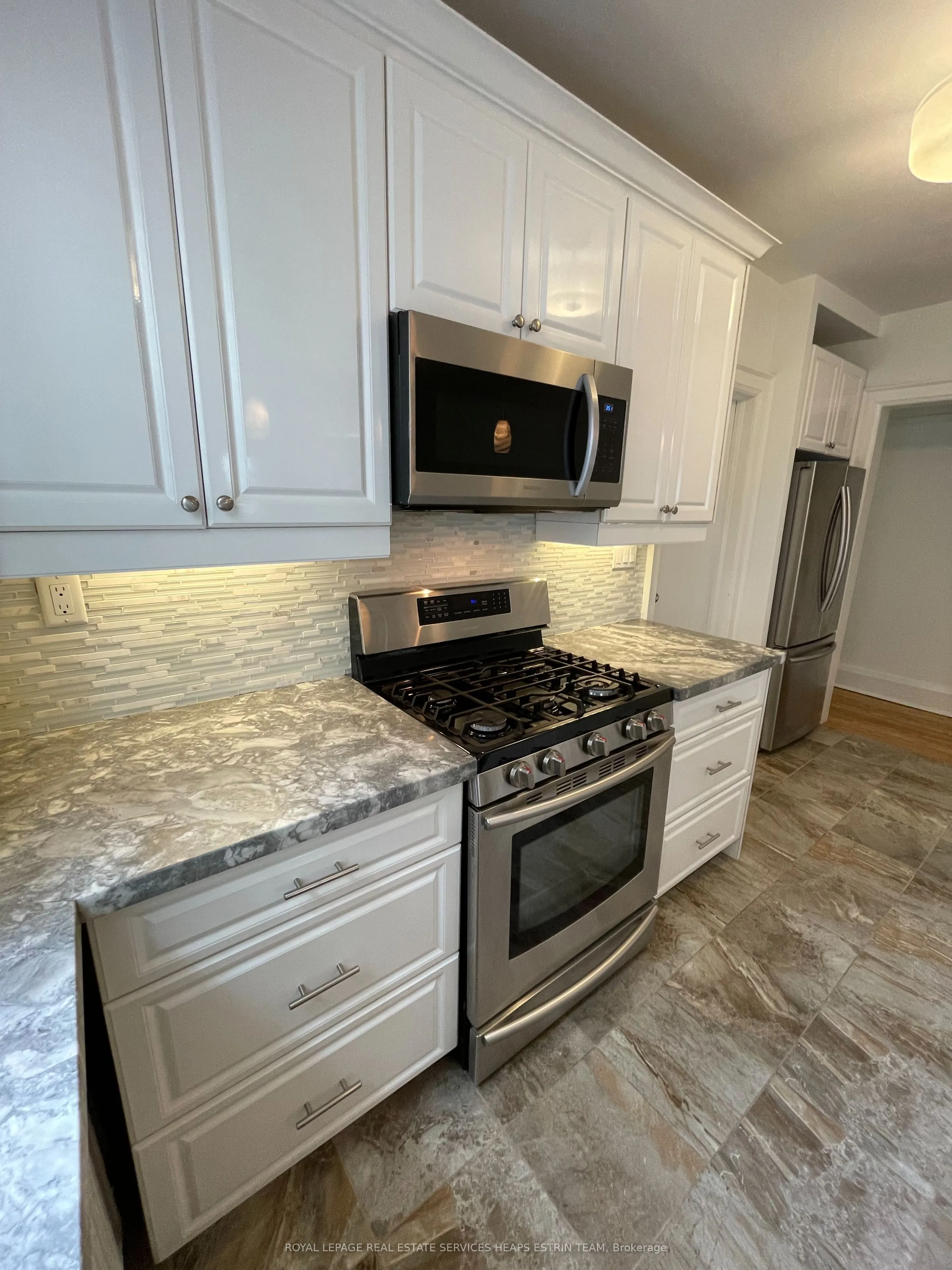 41 Scarboro Beach Boulevard #main