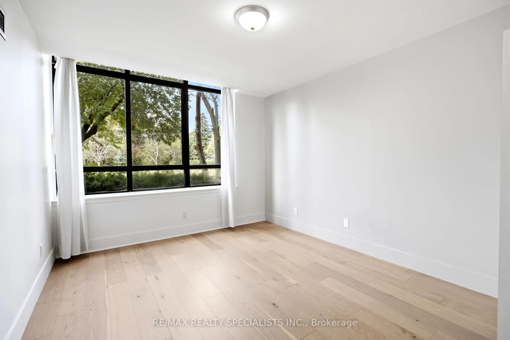55 Bamburgh Circle #113