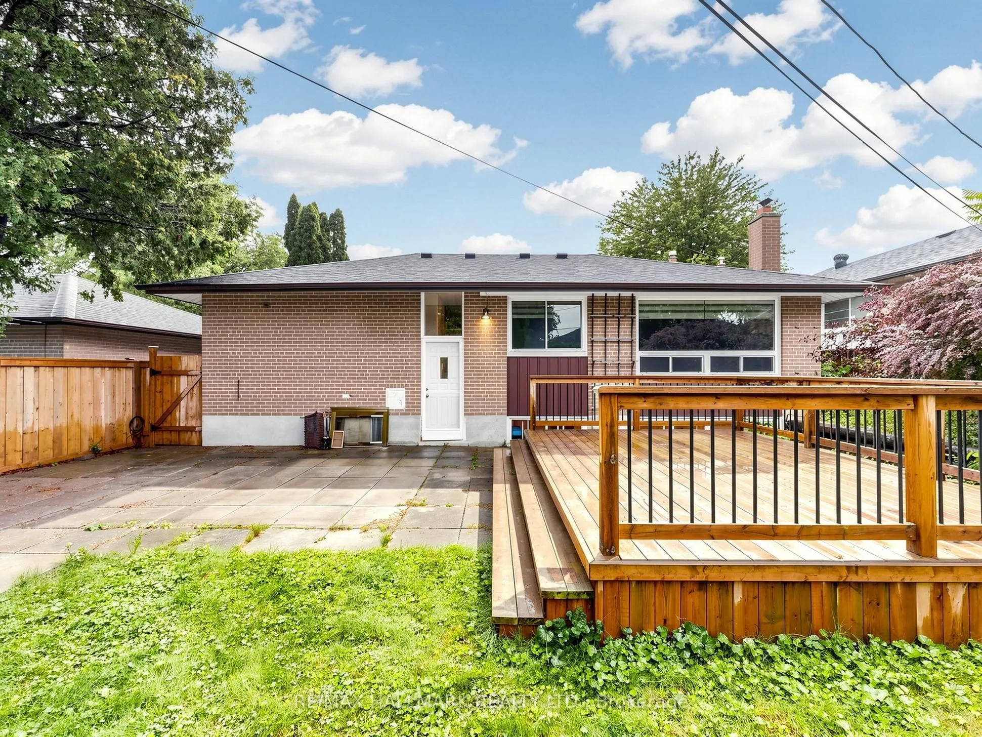 59 Woodgarden Crescent