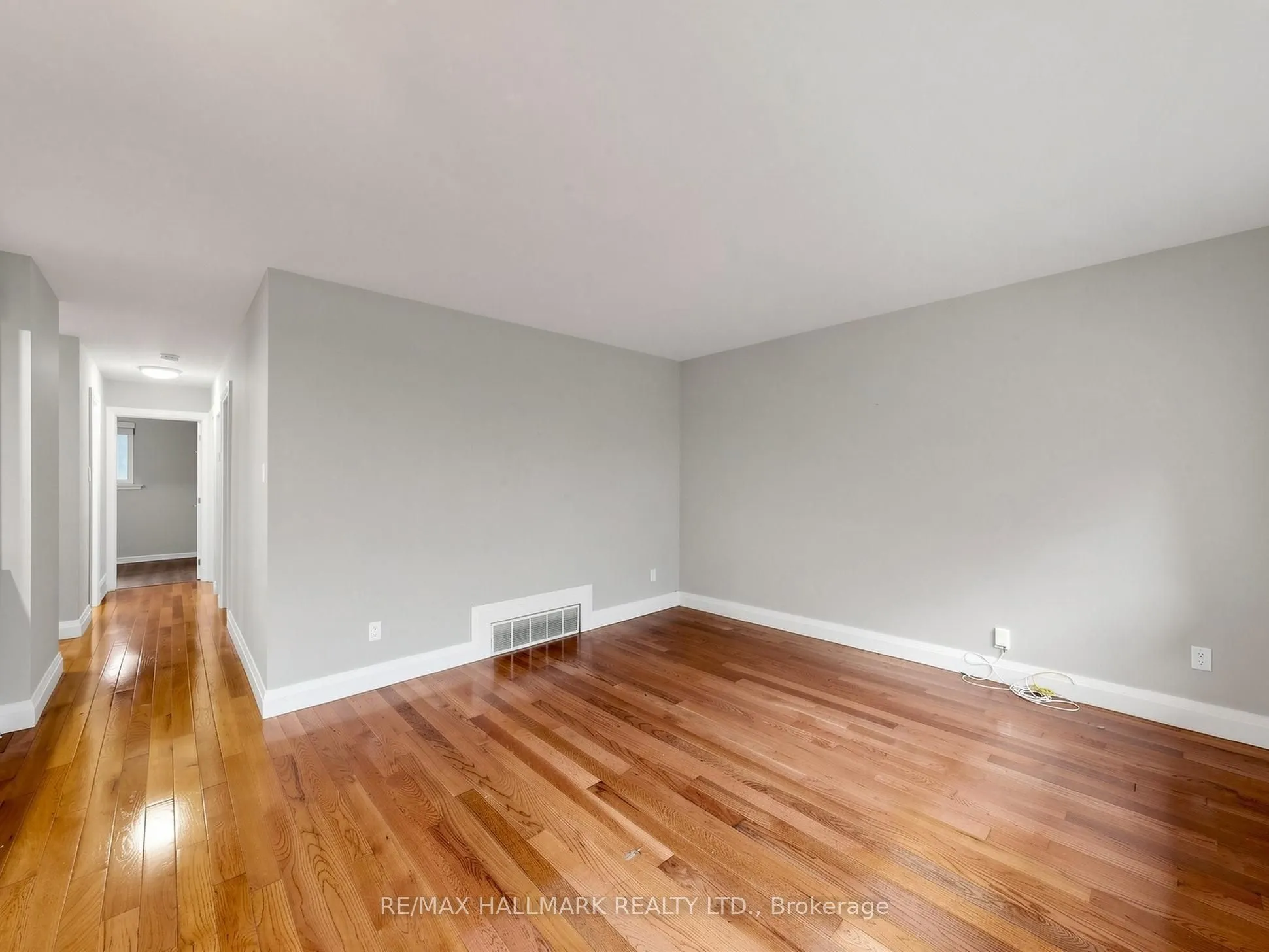 59 Woodgarden Crescent