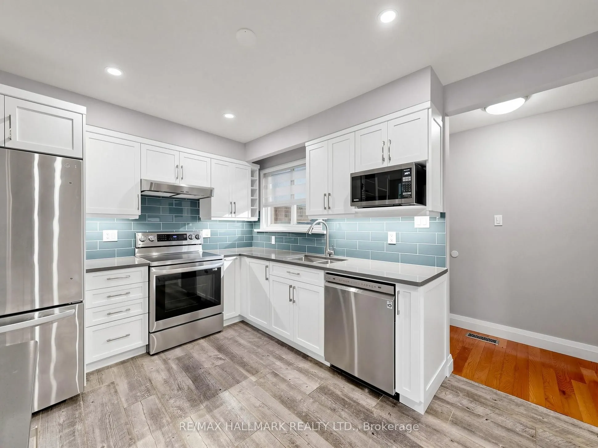 59 Woodgarden Crescent