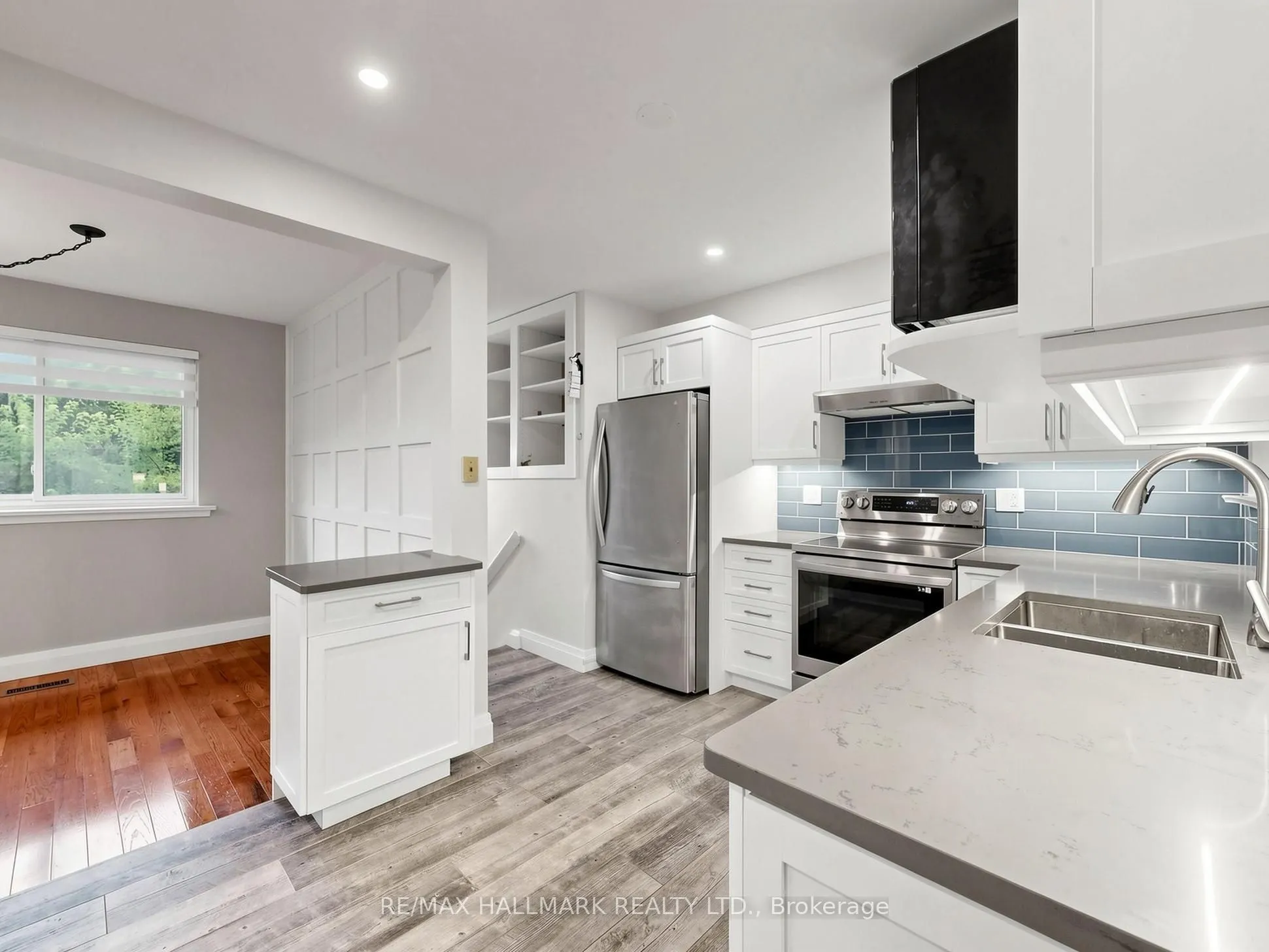 59 Woodgarden Crescent