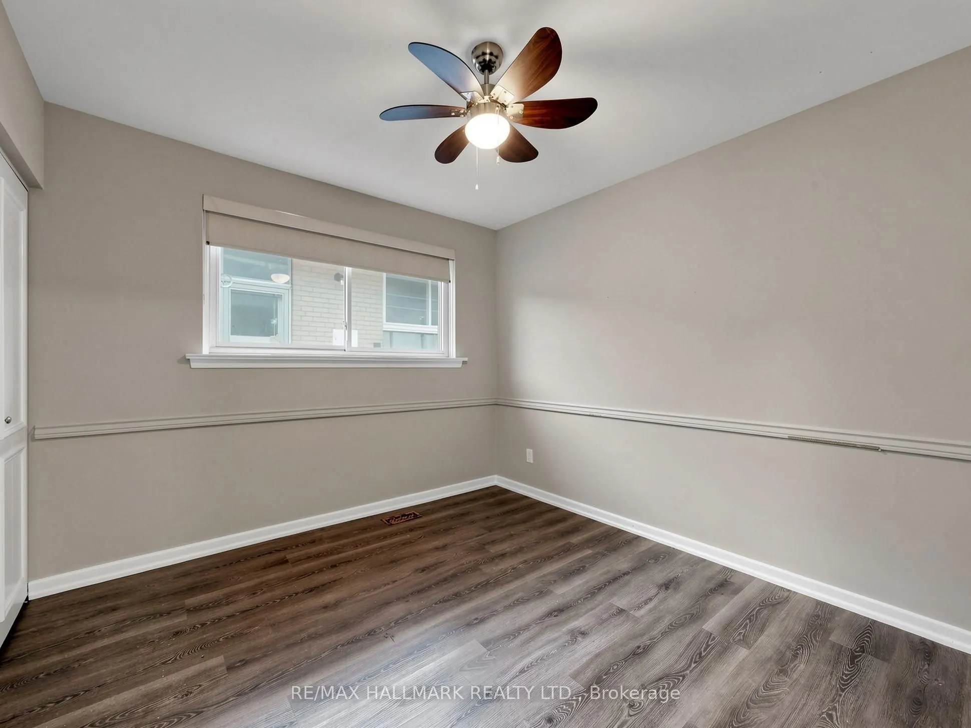 59 Woodgarden Crescent