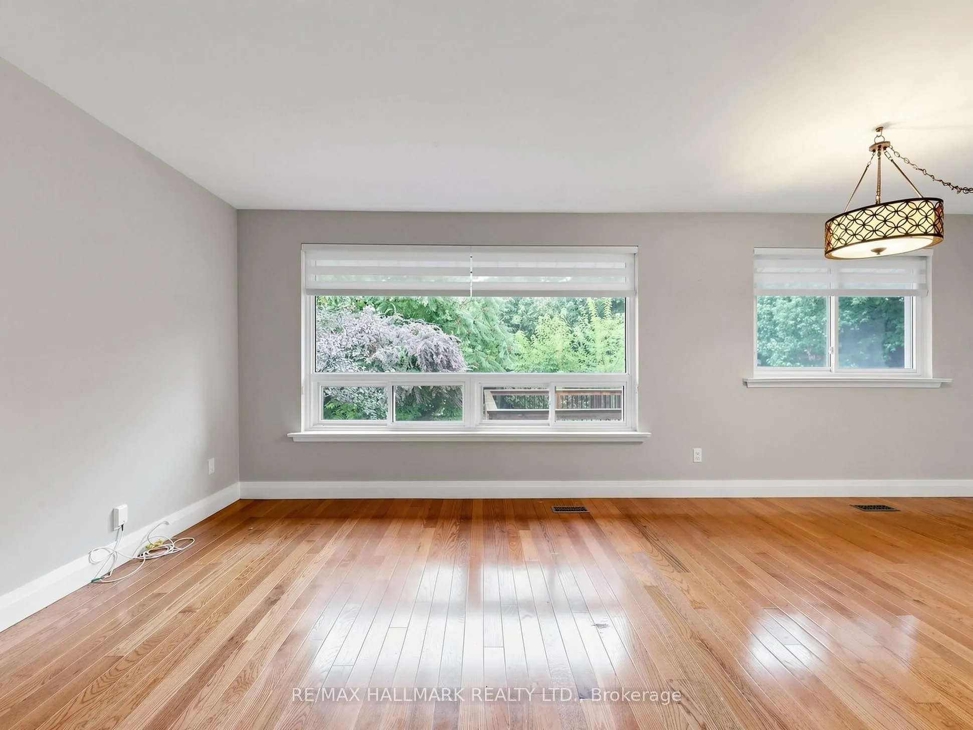 59 Woodgarden Crescent