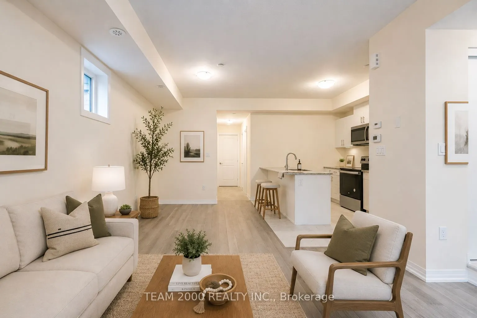 255 McLevin Avenue #1