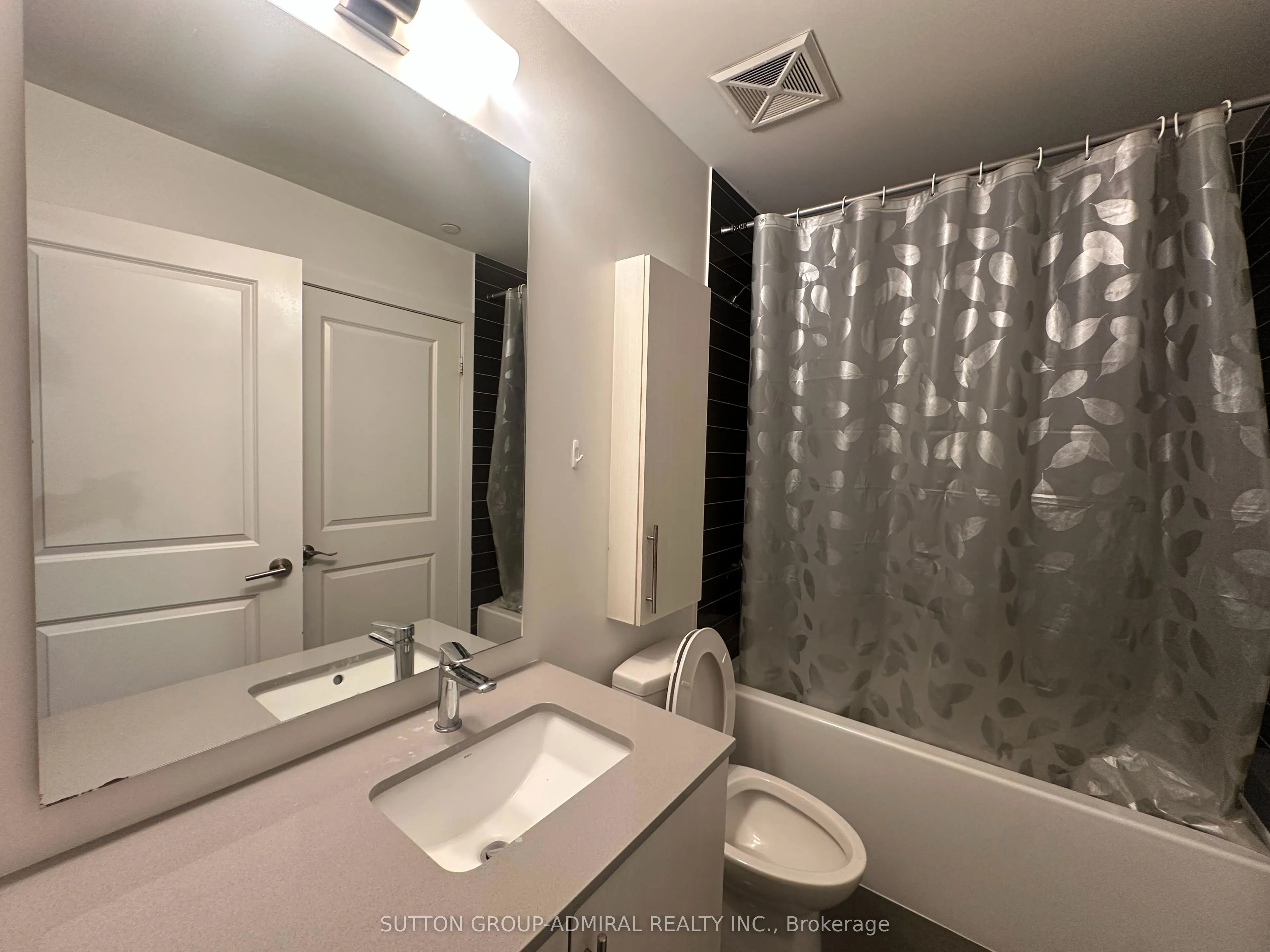 2799 Kingston Road #724