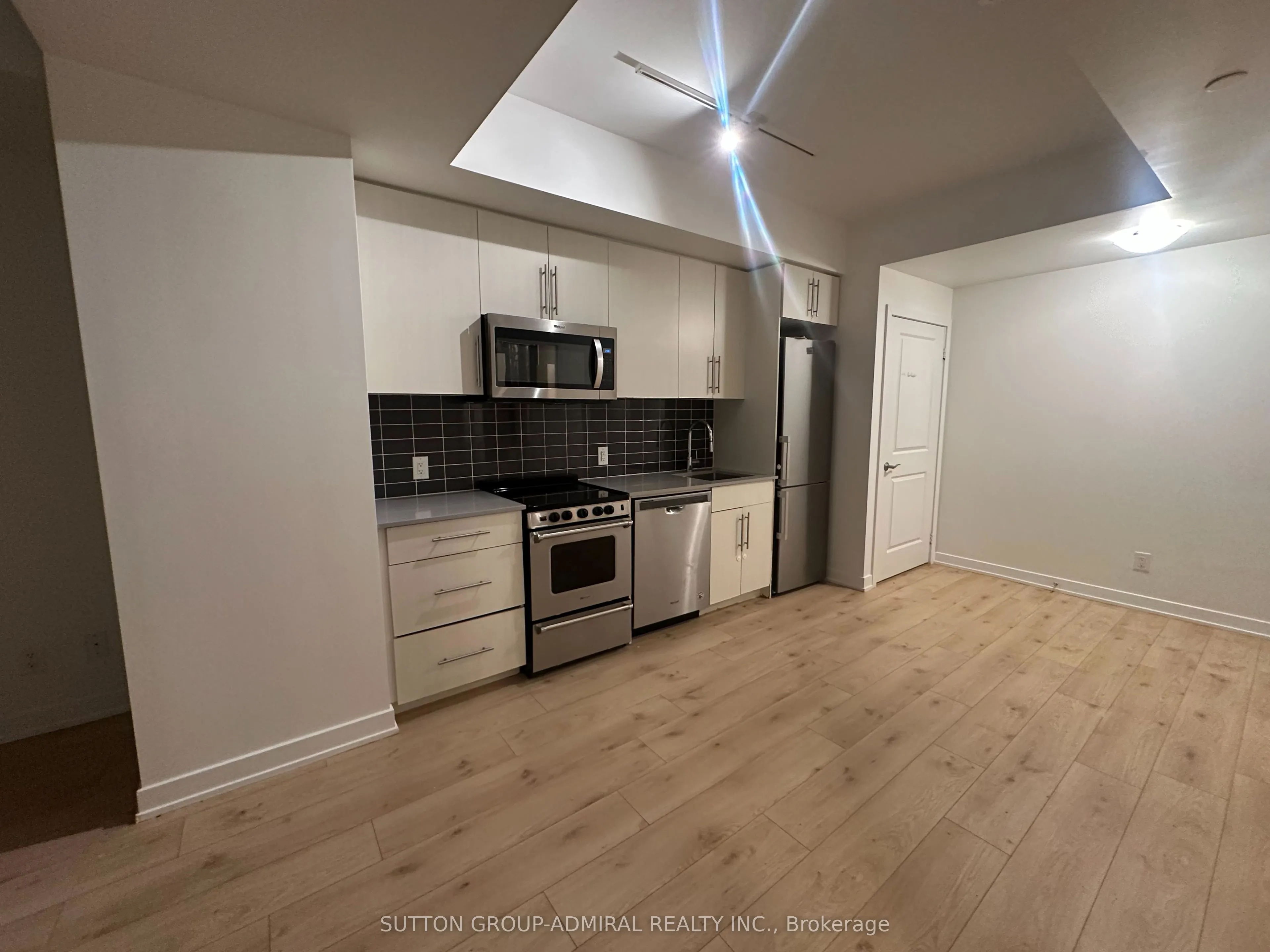 2799 Kingston Road #724
