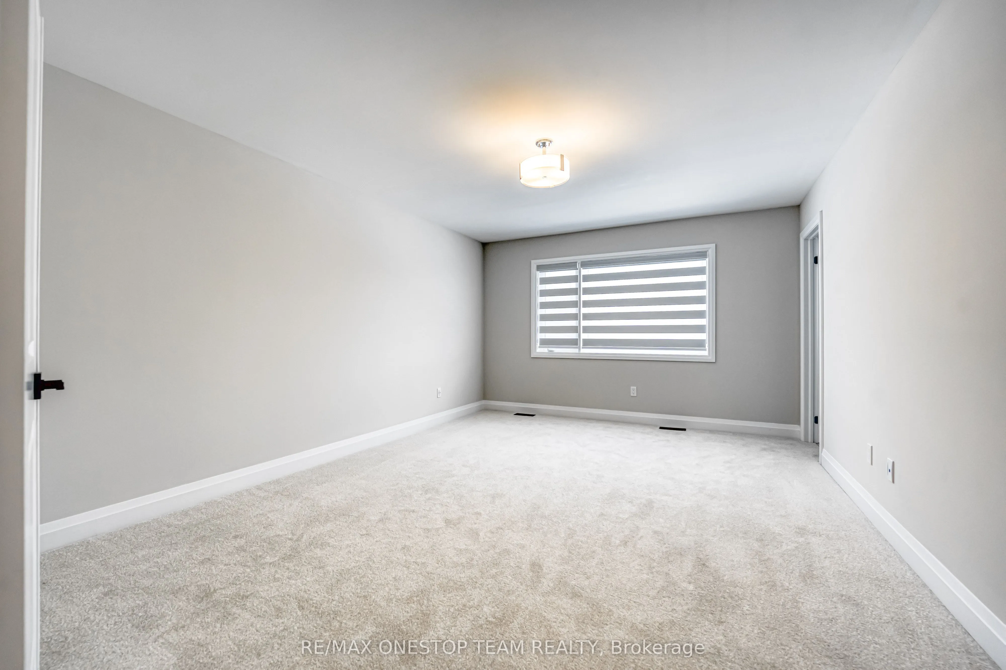 2833 Albatross Way