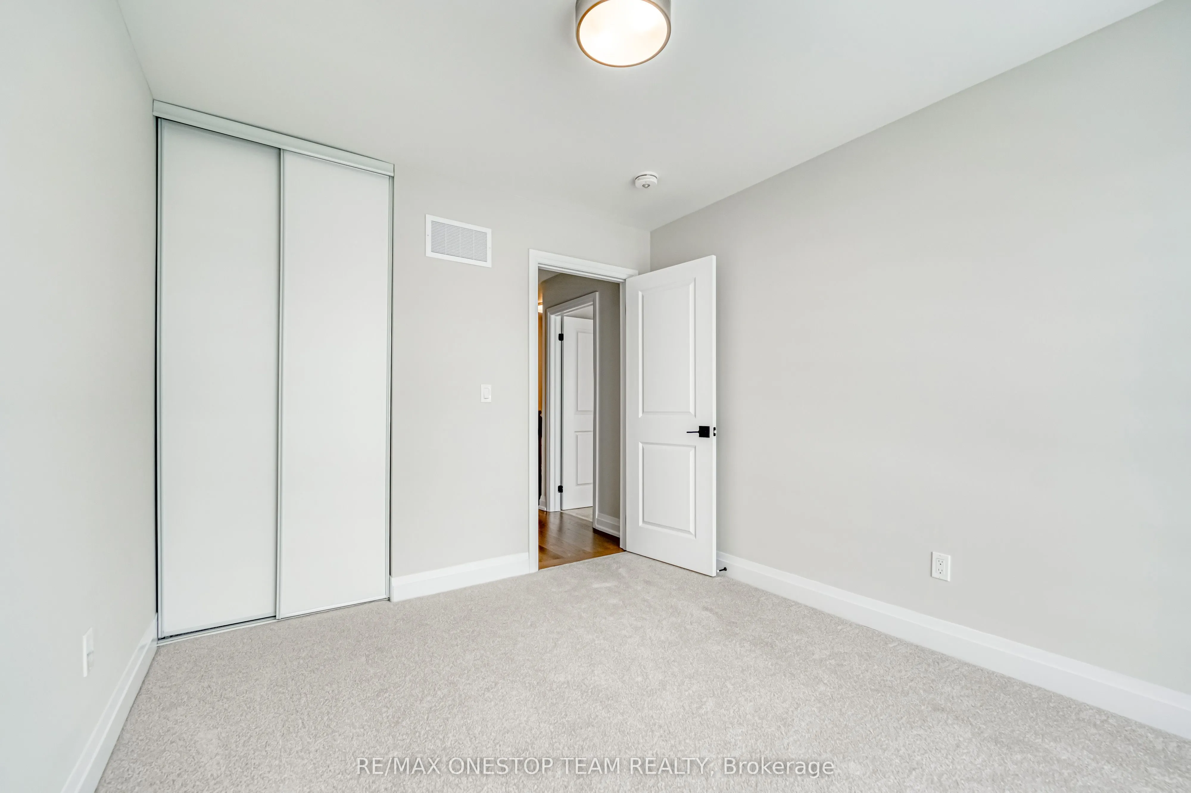 2833 Albatross Way
