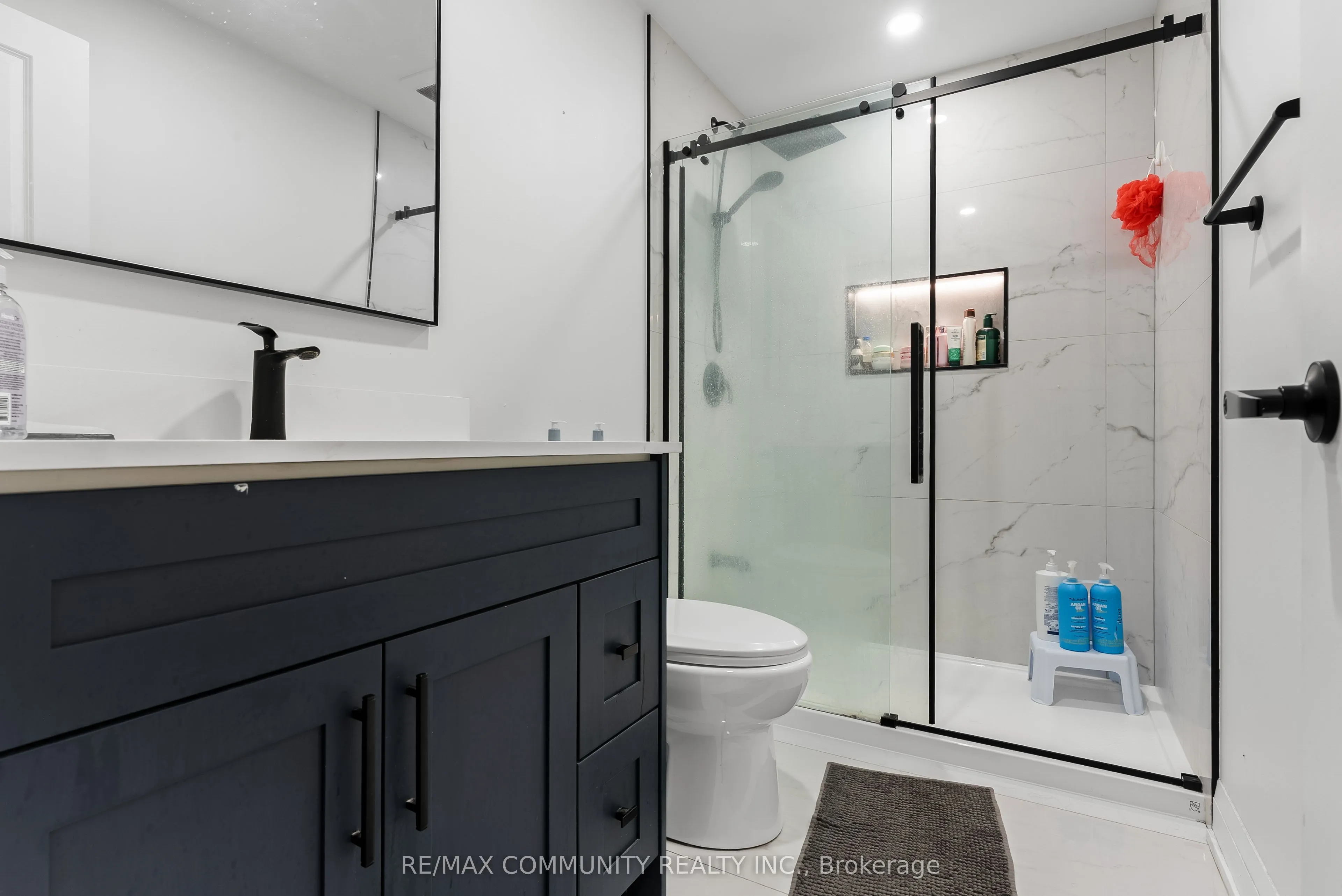 2511 Florentine Place