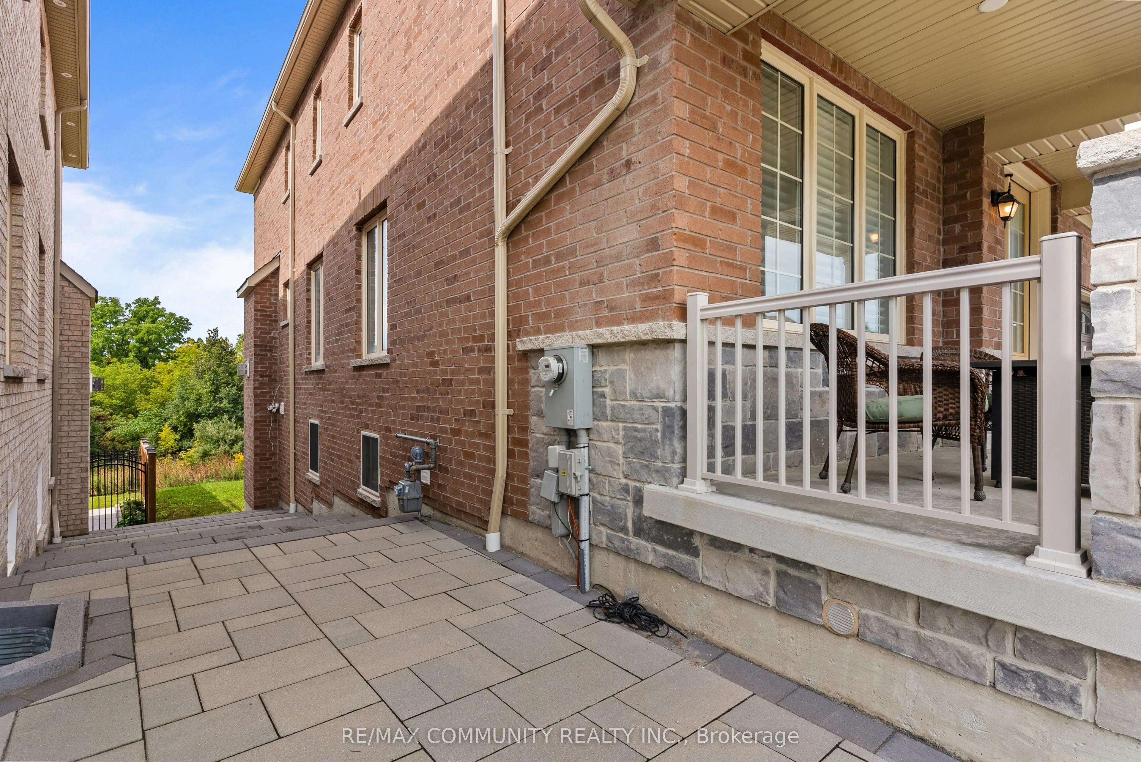 2511 Florentine Place