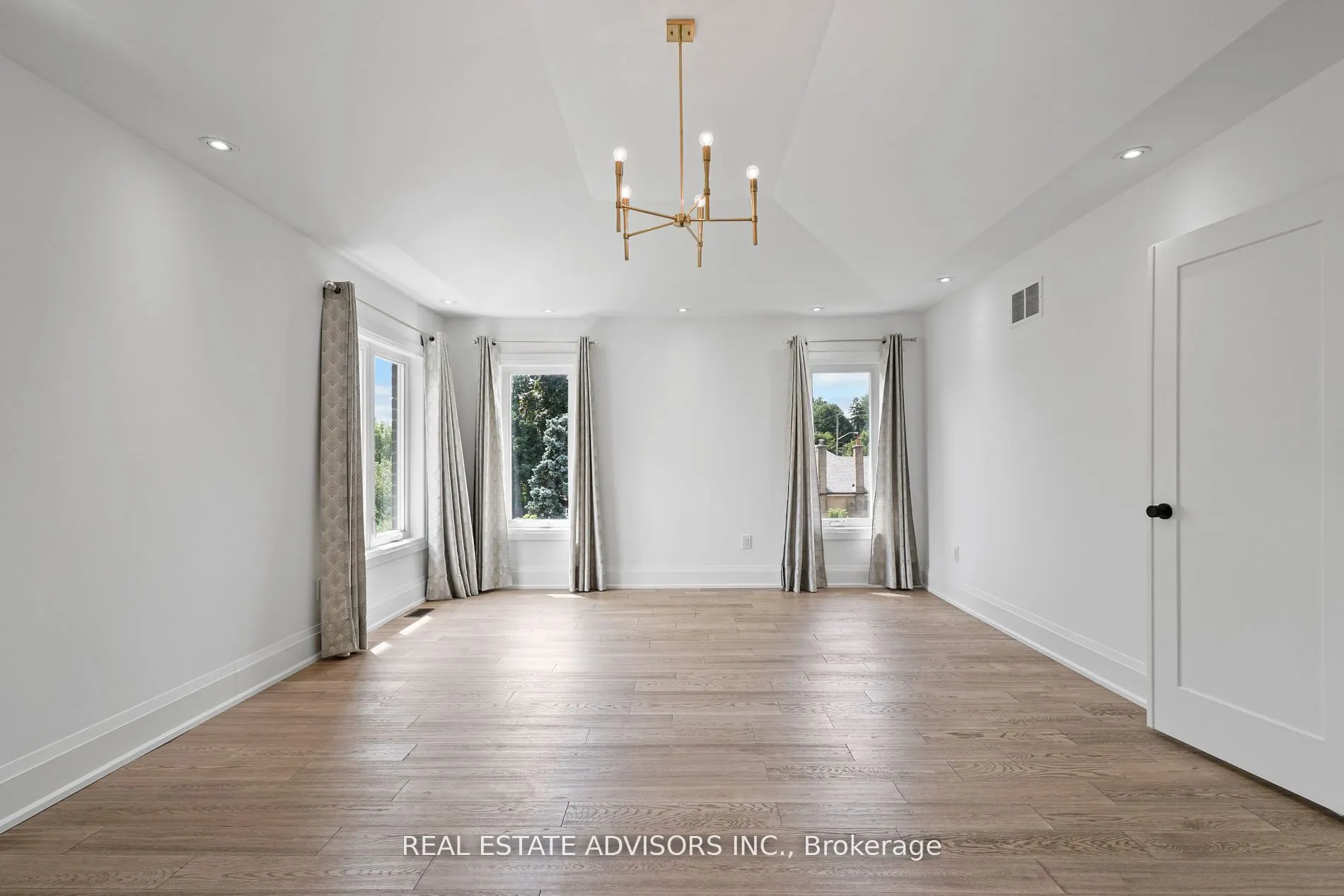 69 Fenwood Heights
