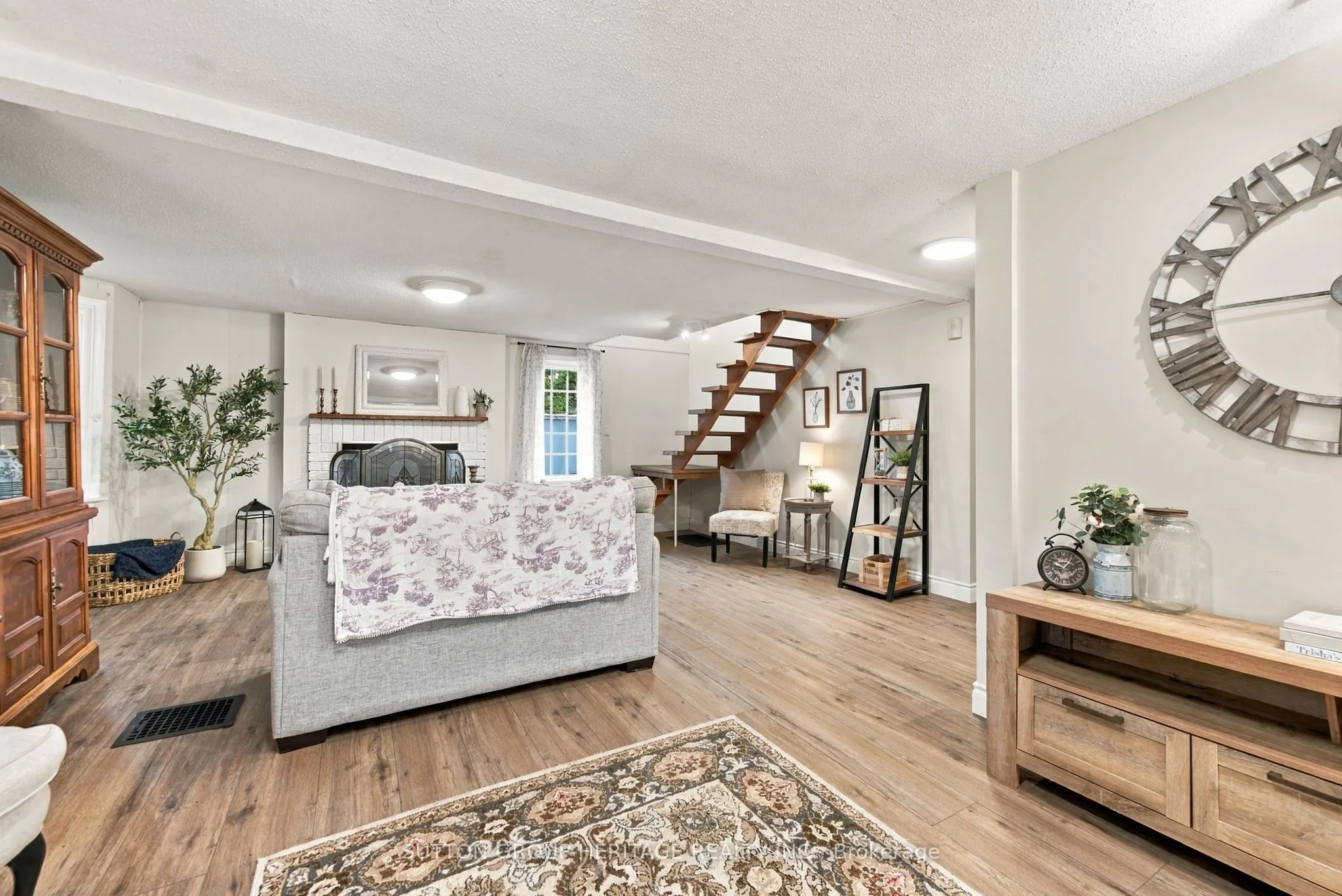 2831 Maple Grove Road