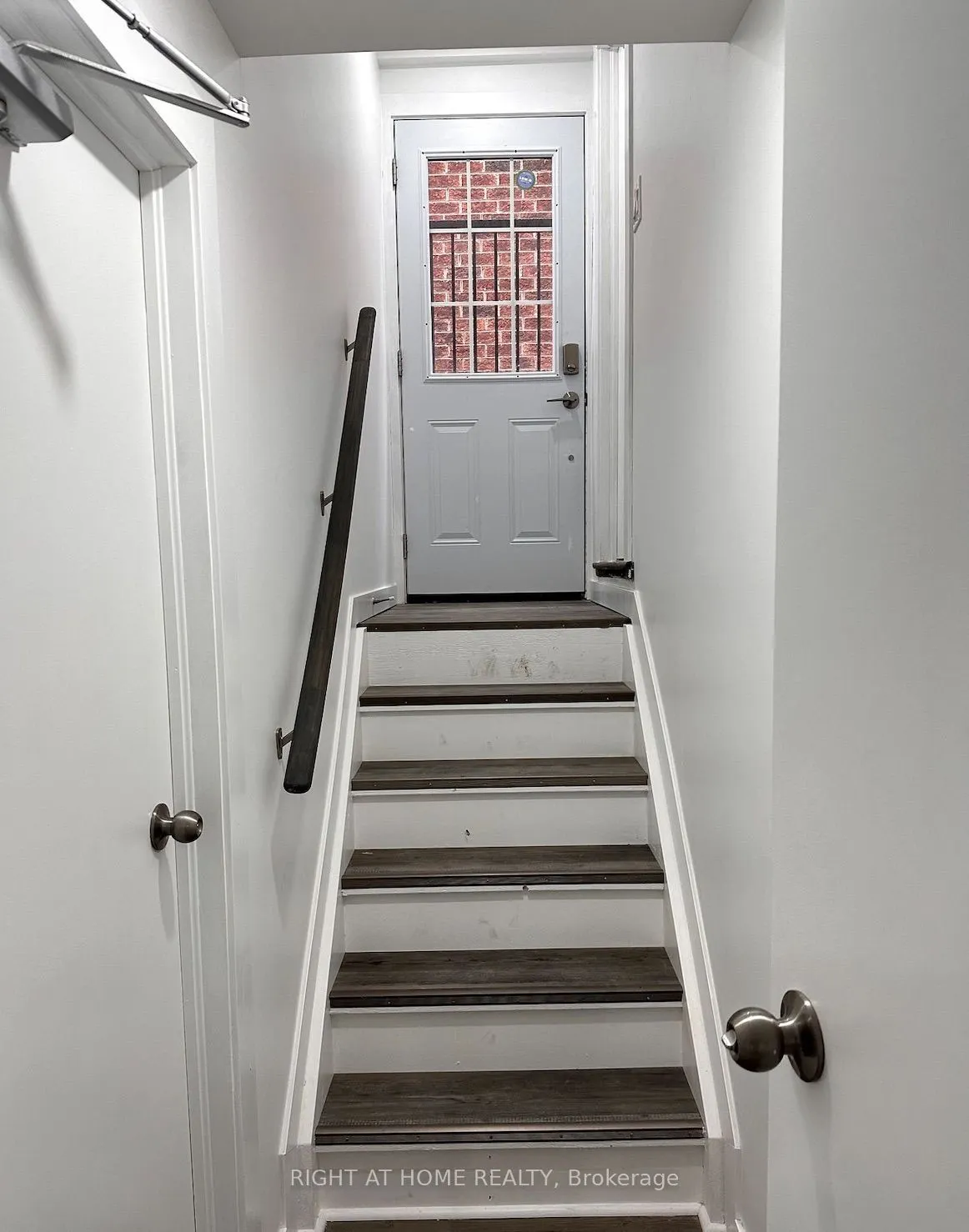 19 Shrewsbury Drive