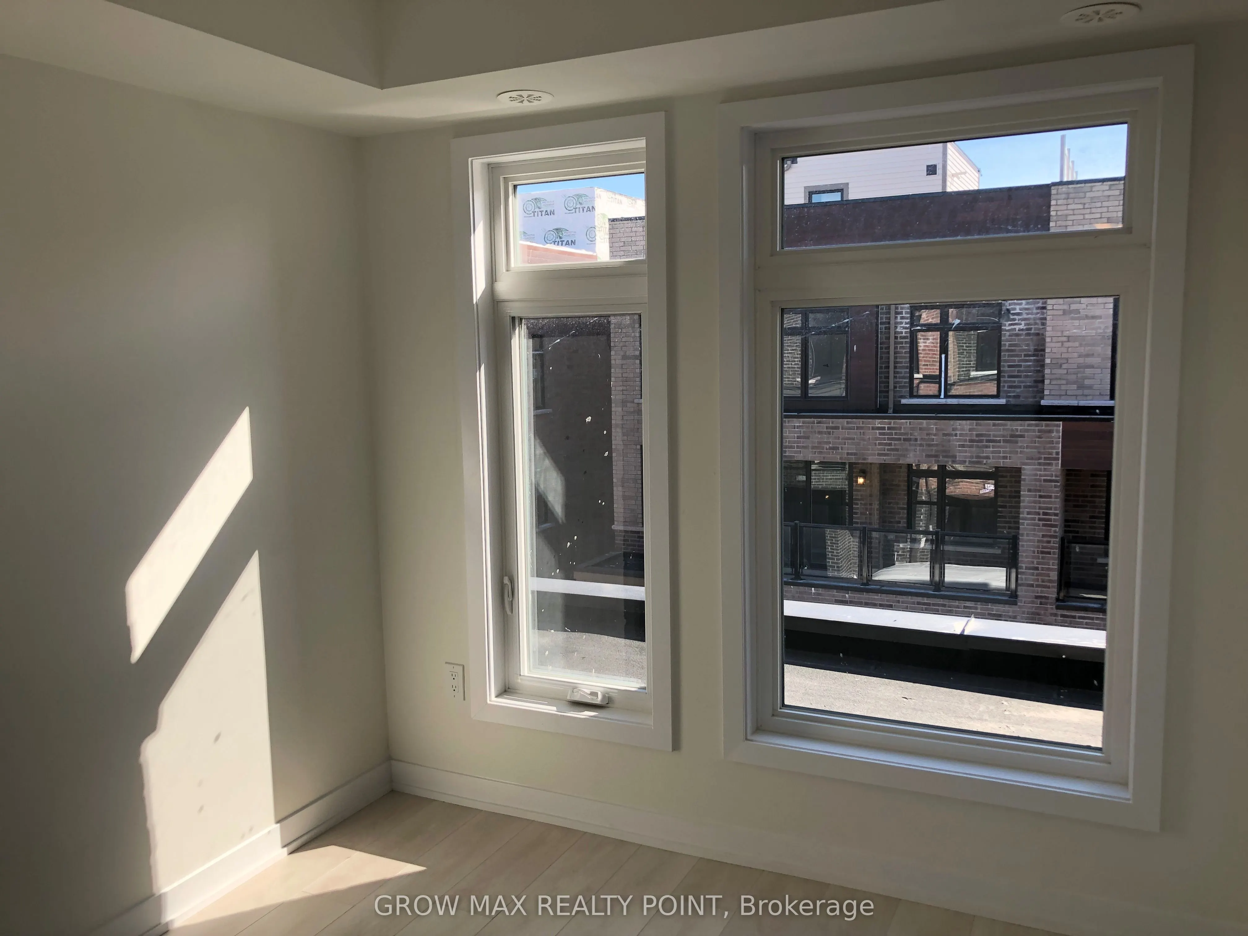 1865 Pickering Parkway #1506