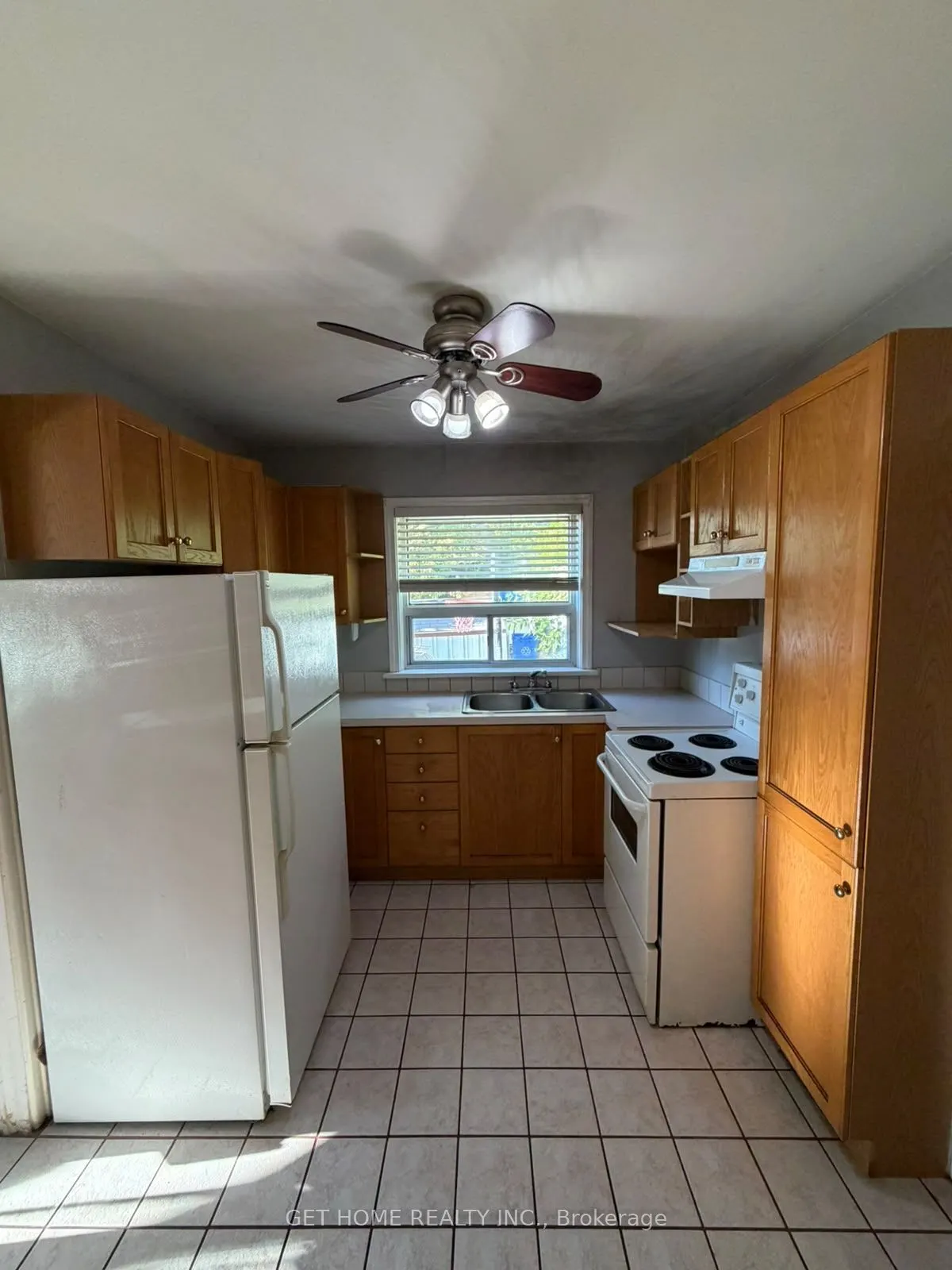 105 St Hubert Avenue #Upper