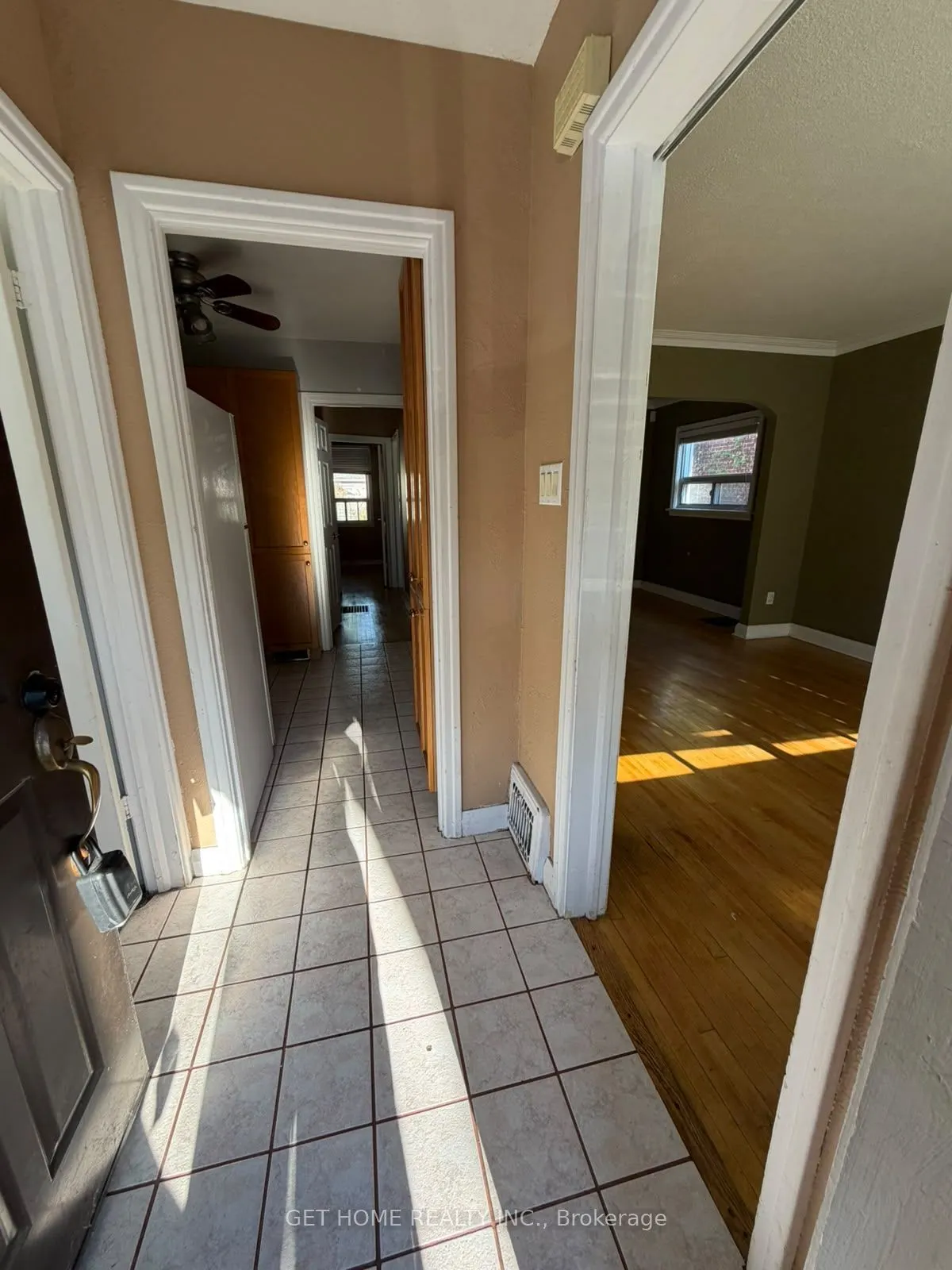 105 St Hubert Avenue #Upper