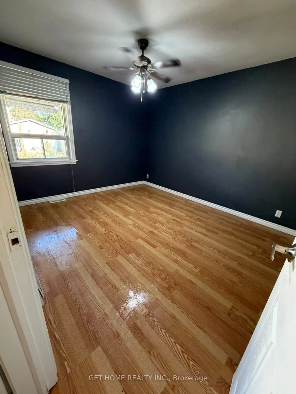 105 St Hubert Avenue #Upper
