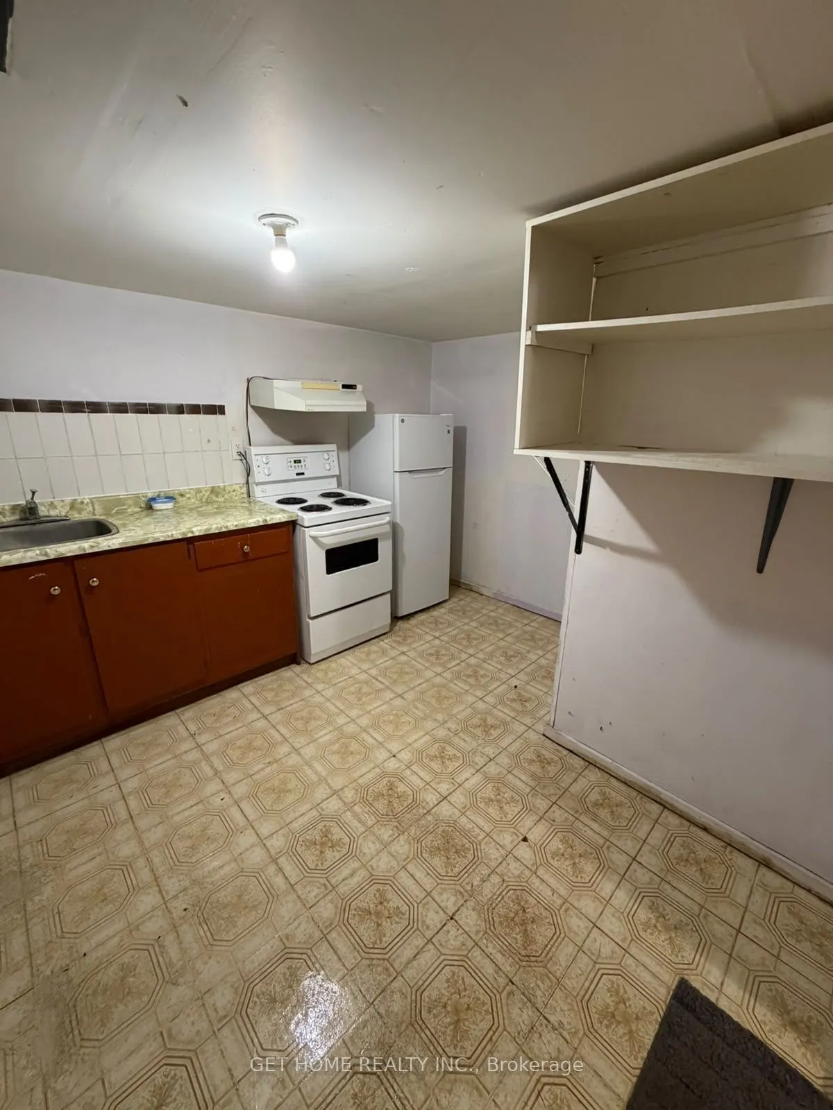 105 St Hubert Avenue #Basement