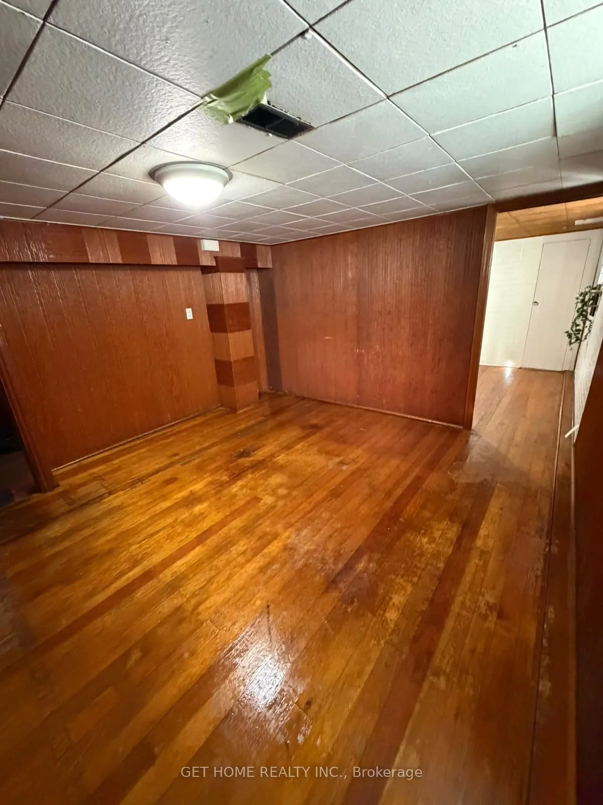 105 St Hubert Avenue #Basement