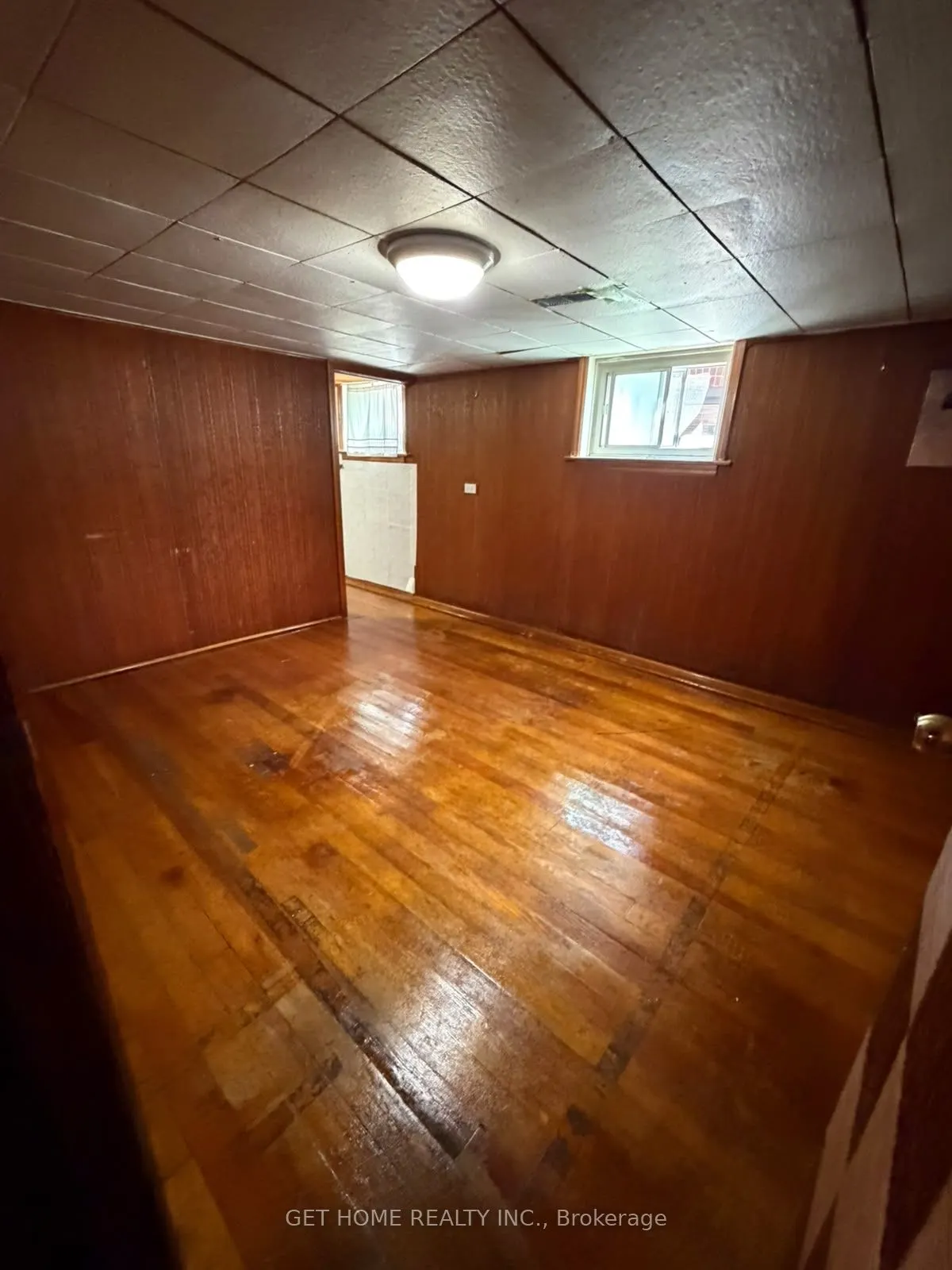 105 St Hubert Avenue #Basement