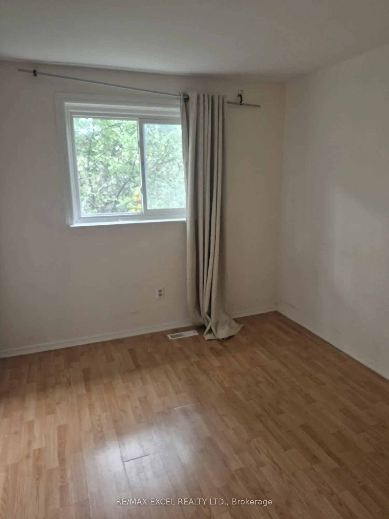 111 Bradstone Square