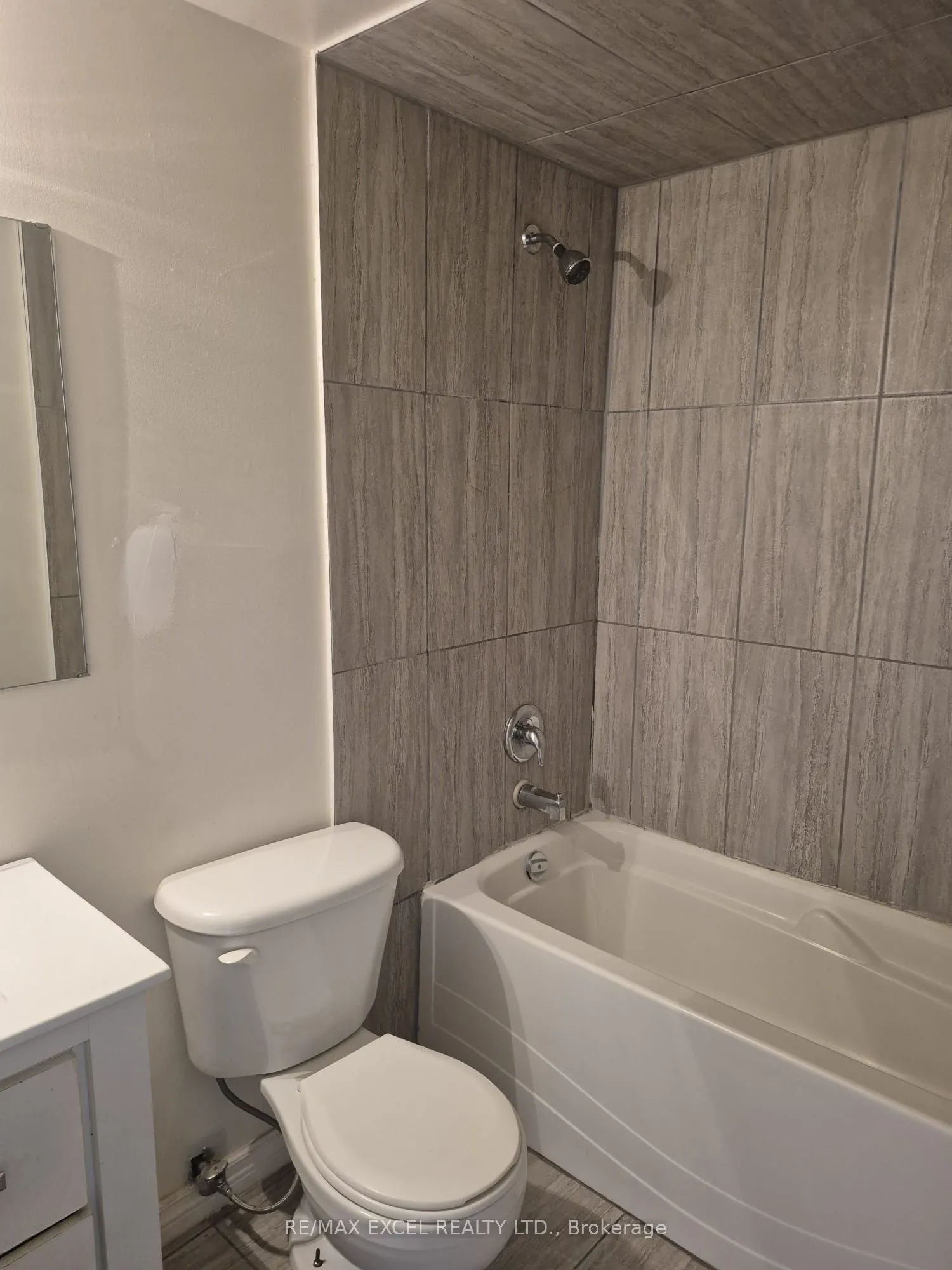 111 Bradstone Square