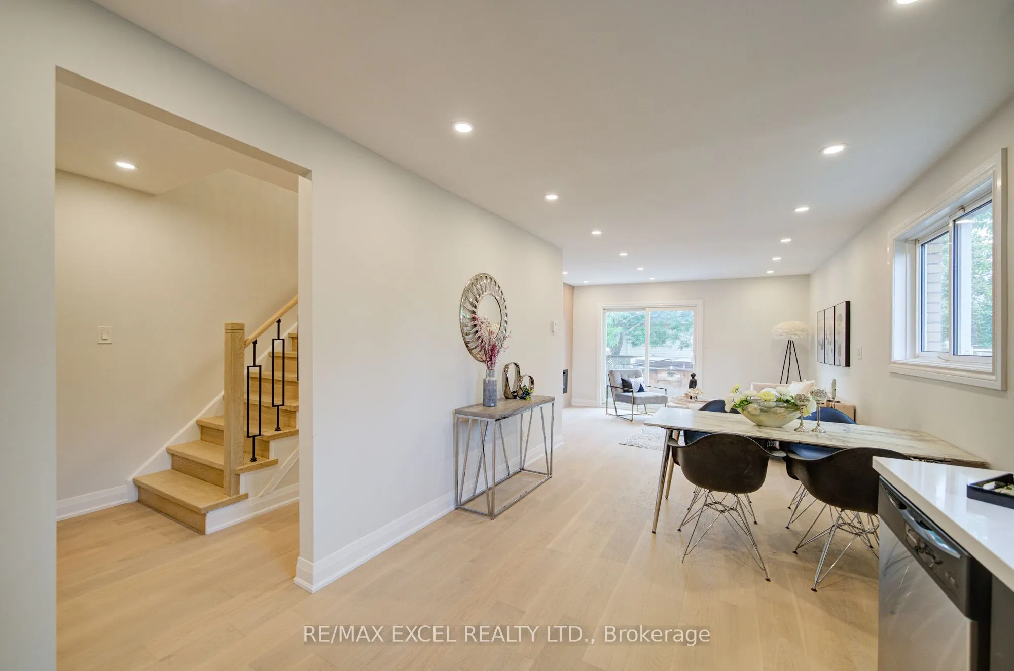 1171 Attersley Drive