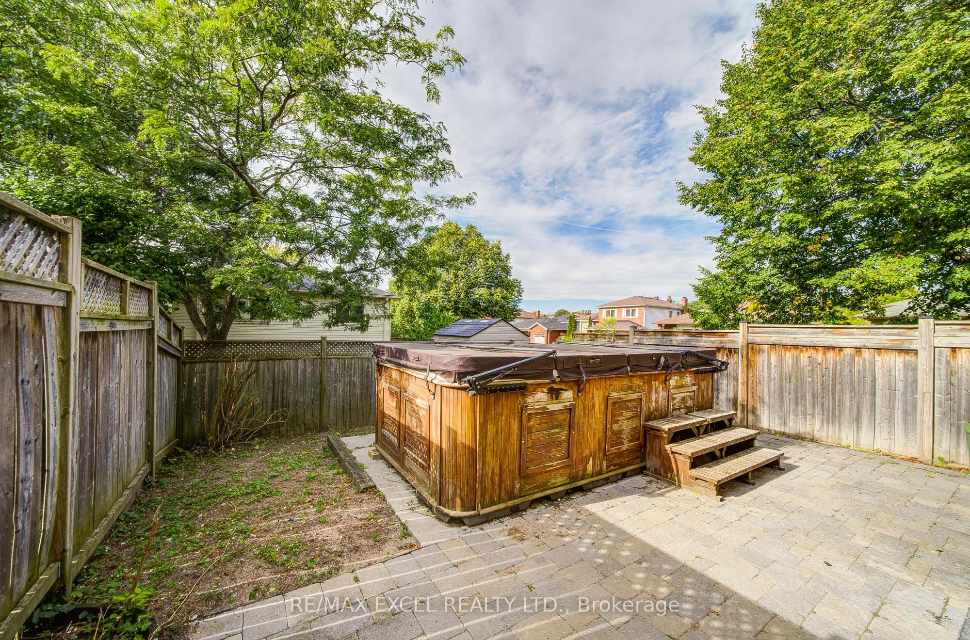 1171 Attersley Drive