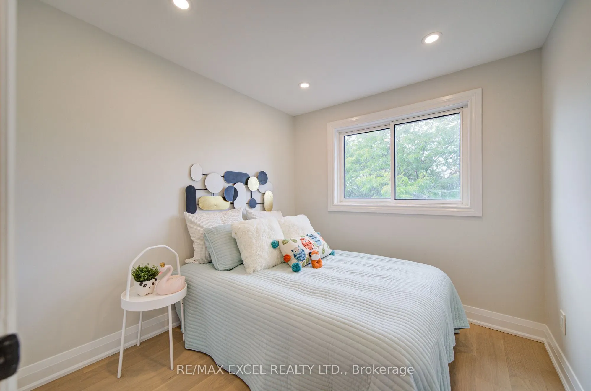 1171 Attersley Drive